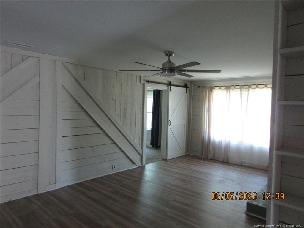 Den View - 310 N McKay Avenue, Dunn, NC 28334