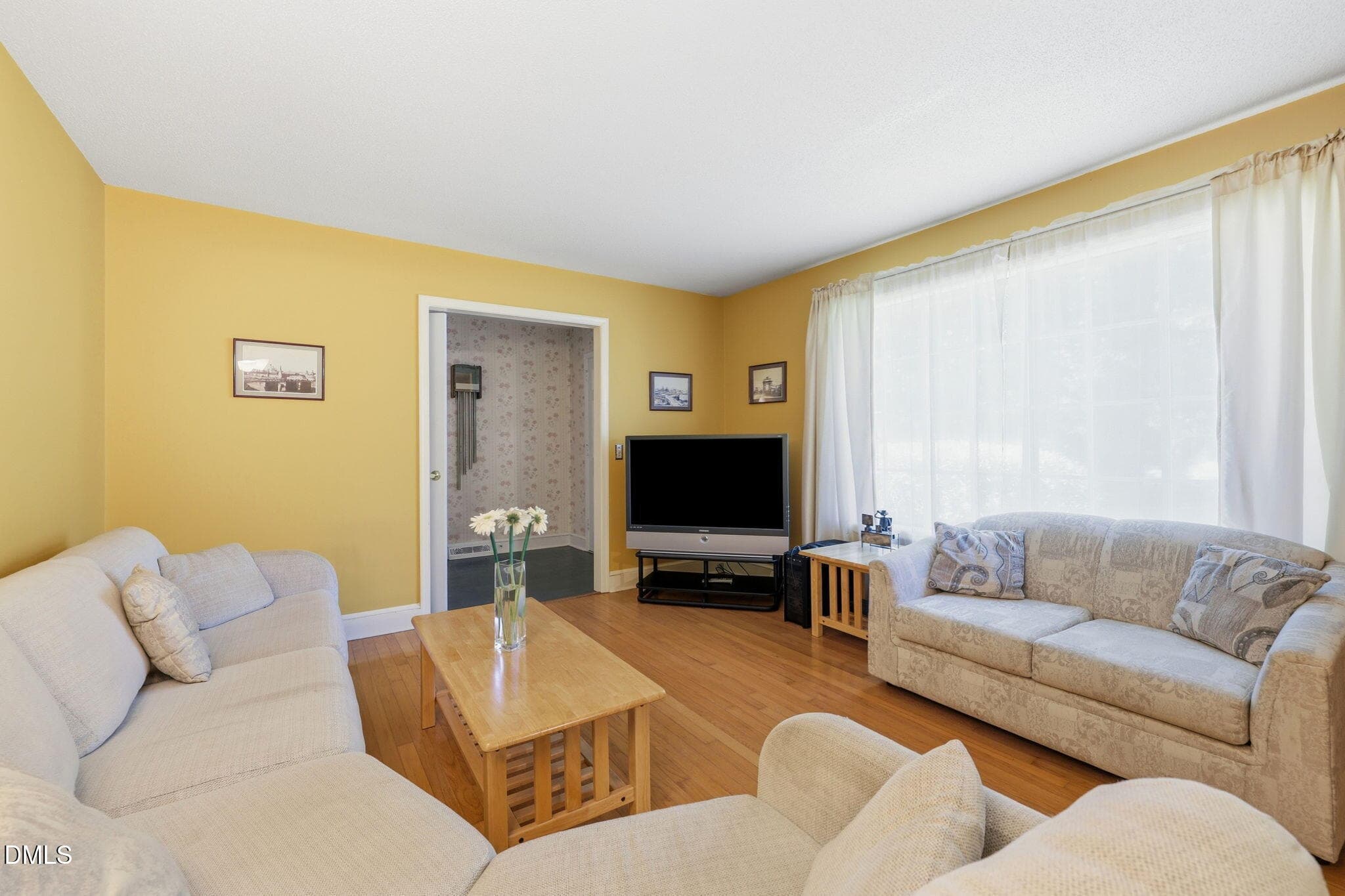 25-web-or-mls-IMG_4821 - 409 Oakridge Road, Cary, NC 27511, Cary