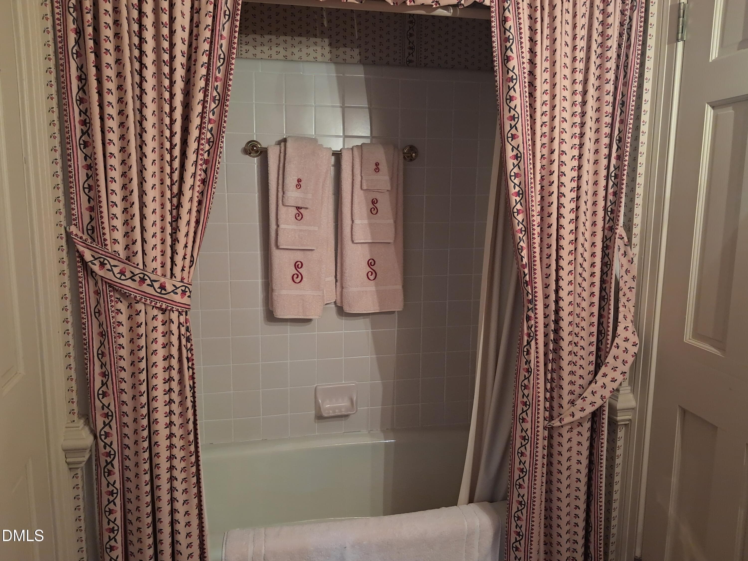 Guest_bathroom_2_20260713 - 316 First Street, Hookerton, NC 28538