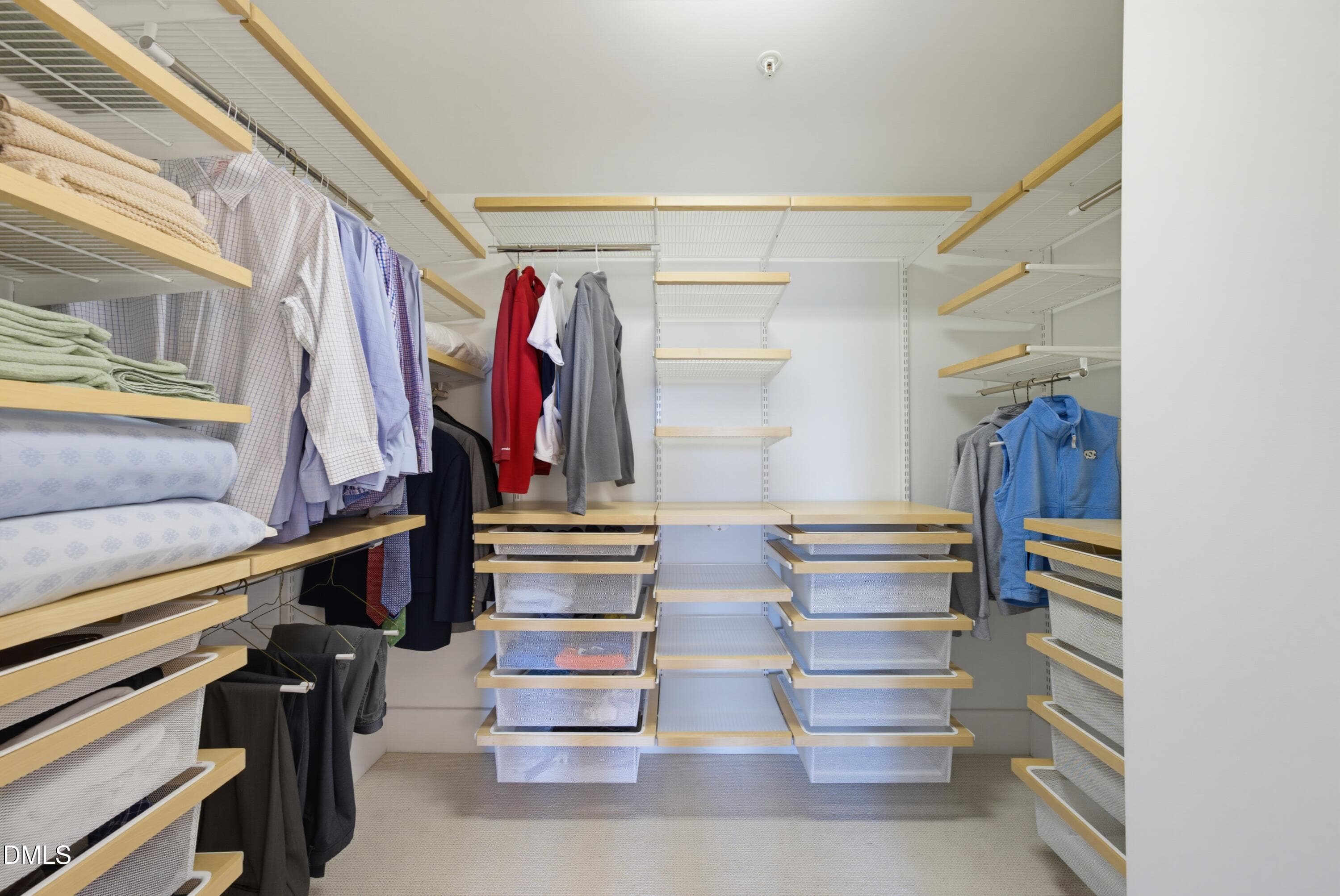 325Closet - 444 S Blount Street 325, Raleigh, NC 27601, Raleigh