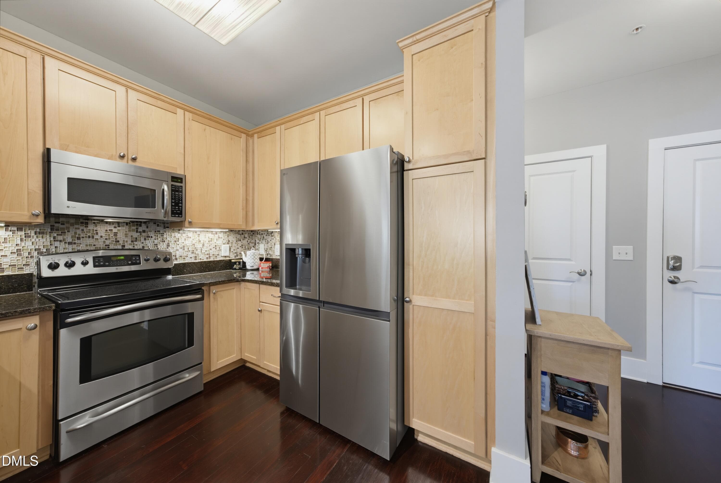 325KitchenPantry - 444 S Blount Street 325, Raleigh, NC 27601, Raleigh