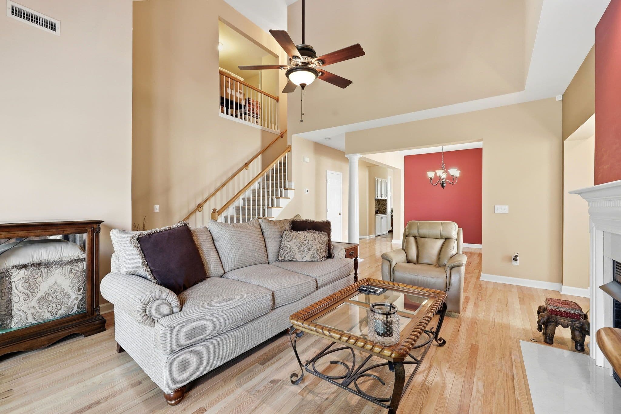 24-web-or-mls-IMG_4053_edit.jpg - 7642 Astoria Place, Raleigh, NC 27612, Raleigh