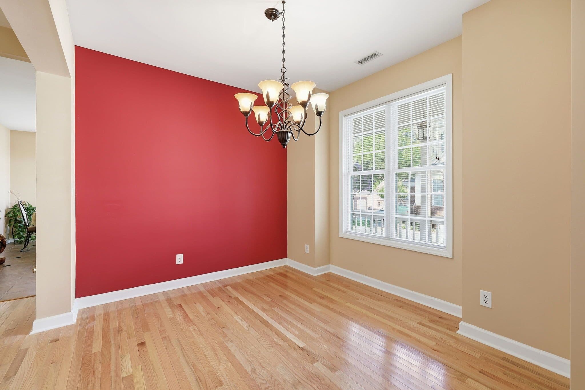 26-web-or-mls-IMG_4062.jpg - 7642 Astoria Place, Raleigh, NC 27612, Raleigh