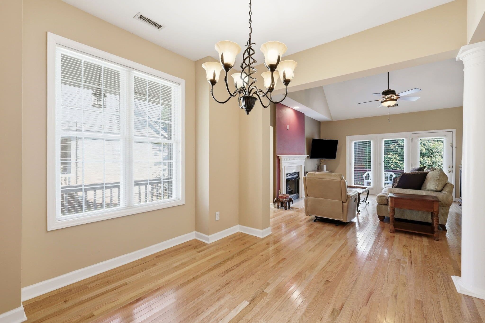 27-web-or-mls-IMG_4065.jpg - 7642 Astoria Place, Raleigh, NC 27612, Raleigh