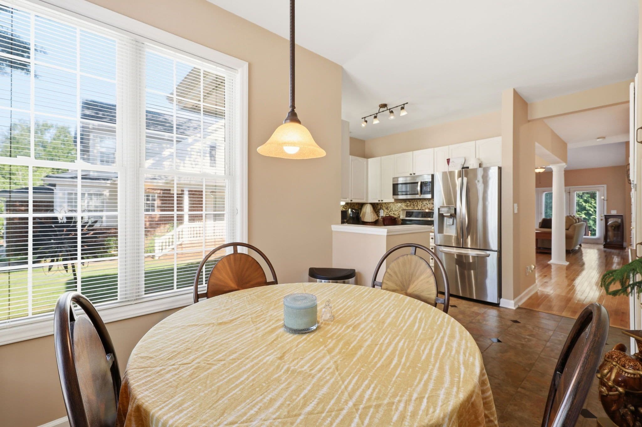 33-web-or-mls-IMG_4089.jpg - 7642 Astoria Place, Raleigh, NC 27612, Raleigh