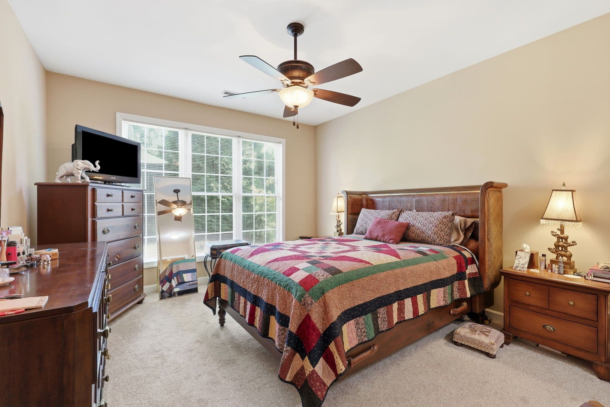 36-web-or-mls-IMG_4101.jpg - 7642 Astoria Place, Raleigh, NC 27612, Raleigh