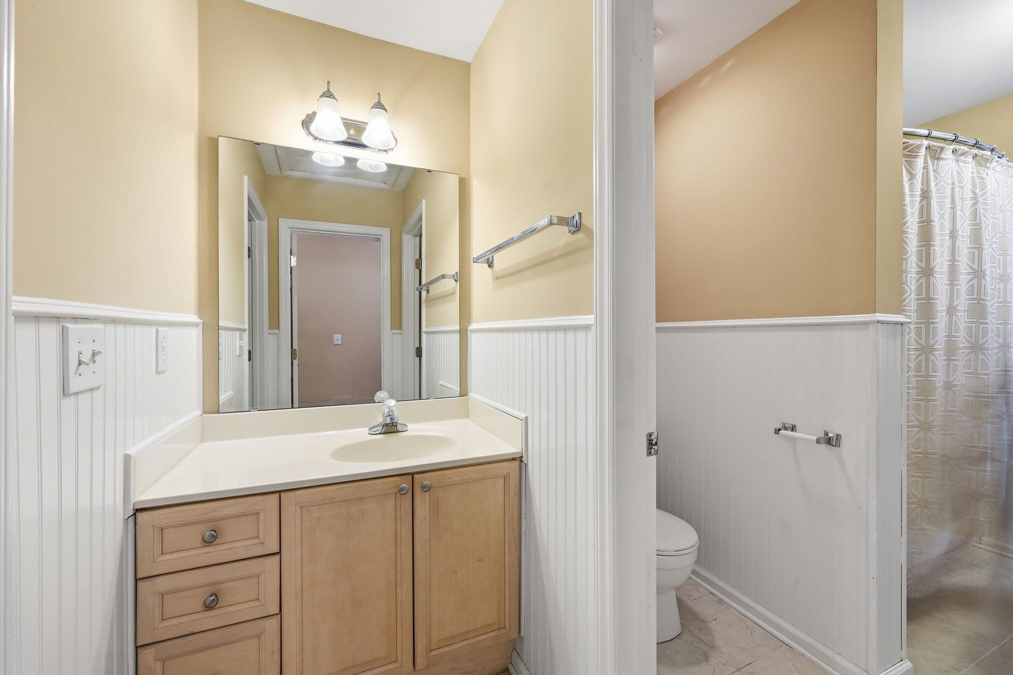 42-web-or-mls-IMG_4125.jpg - 7642 Astoria Place, Raleigh, NC 27612, Raleigh