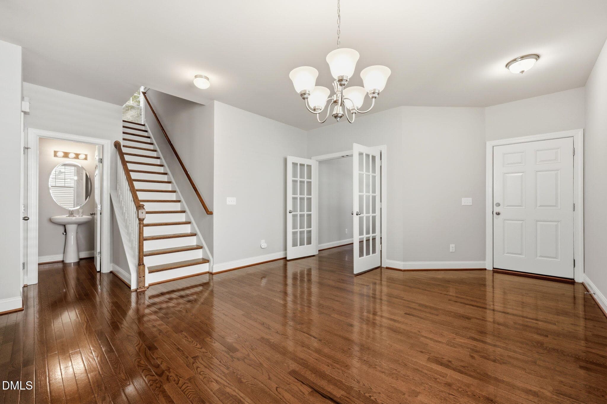 18-web-or-mls-IMG_8050 - 504 Bouree Circle, Raleigh, NC 27606, Raleigh