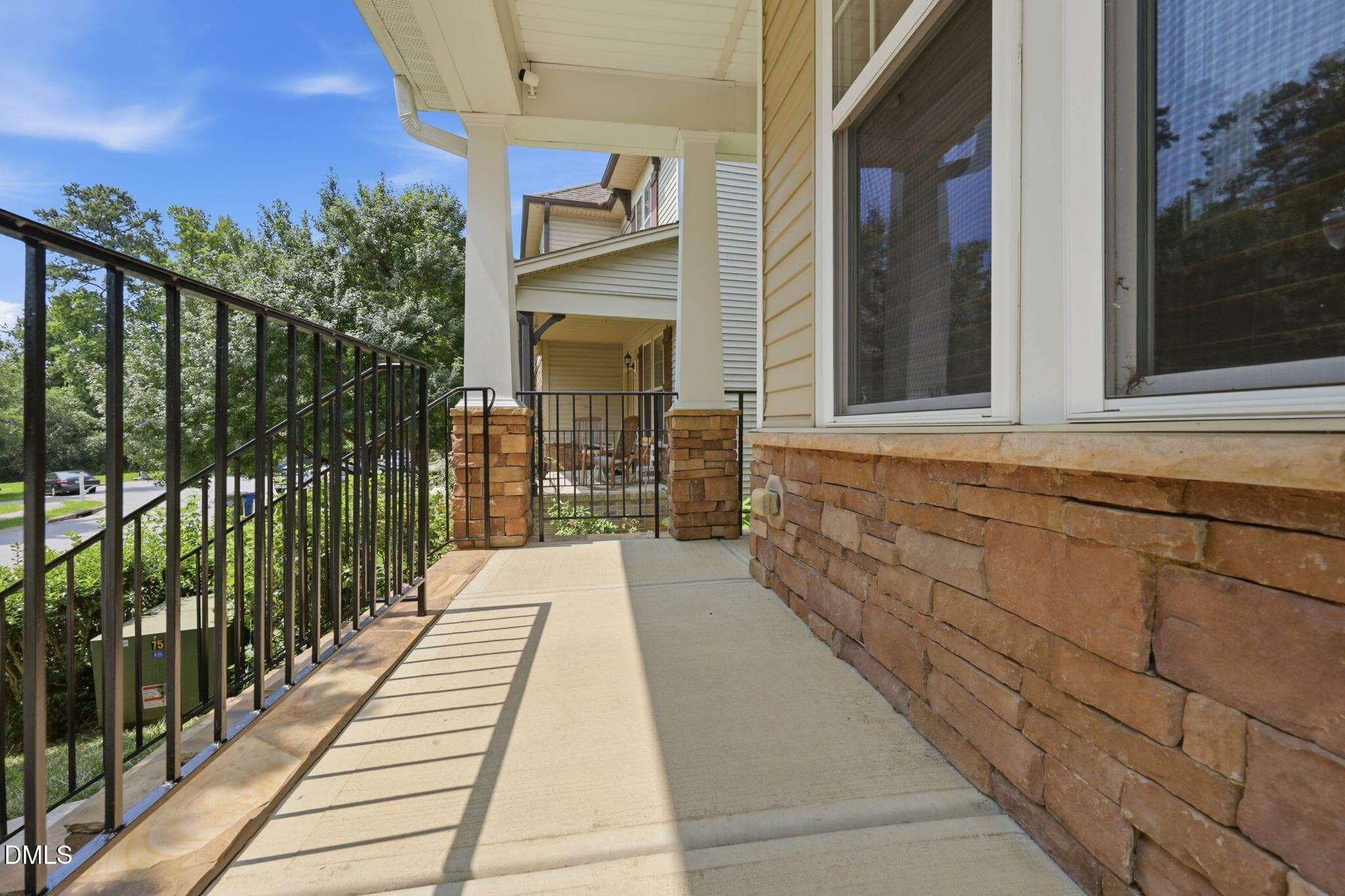51-web-or-mls-IMG_8202 - 504 Bouree Circle, Raleigh, NC 27606, Raleigh