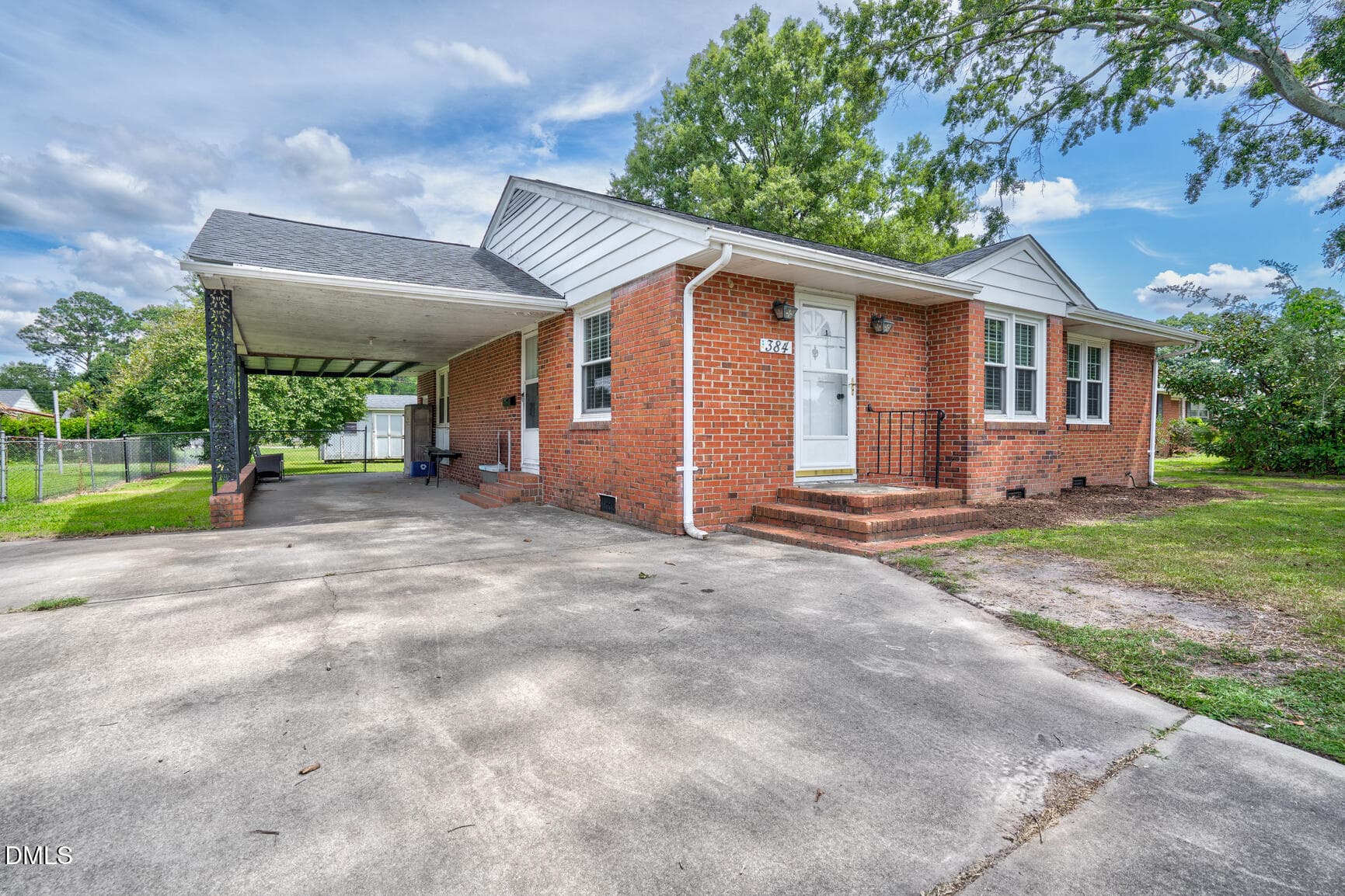 384 Snow Hill Street, Ayden, NC 28513