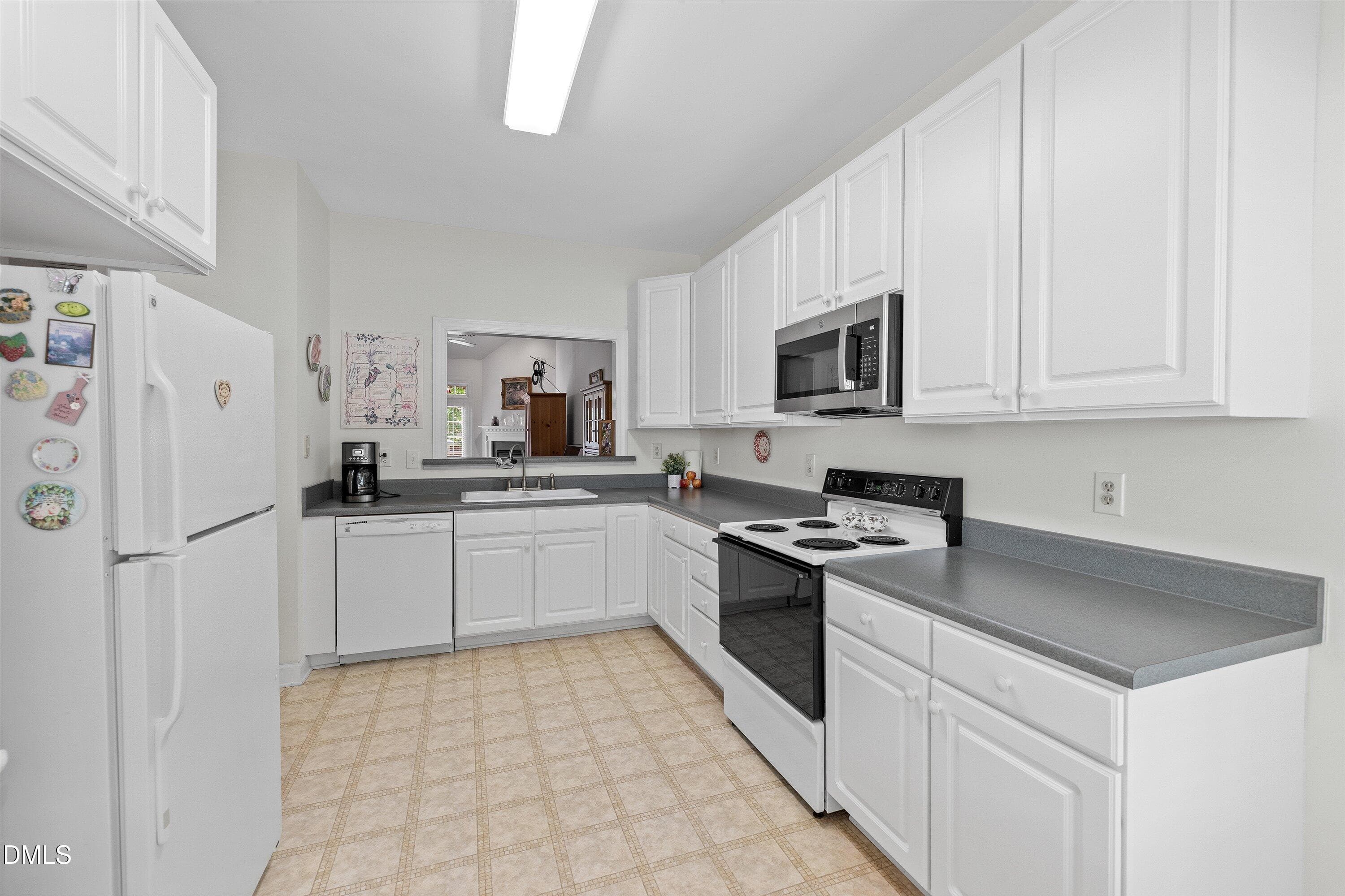13-8735 Courage_0865 - 8735 Courage Court, Raleigh, NC 27615, Raleigh