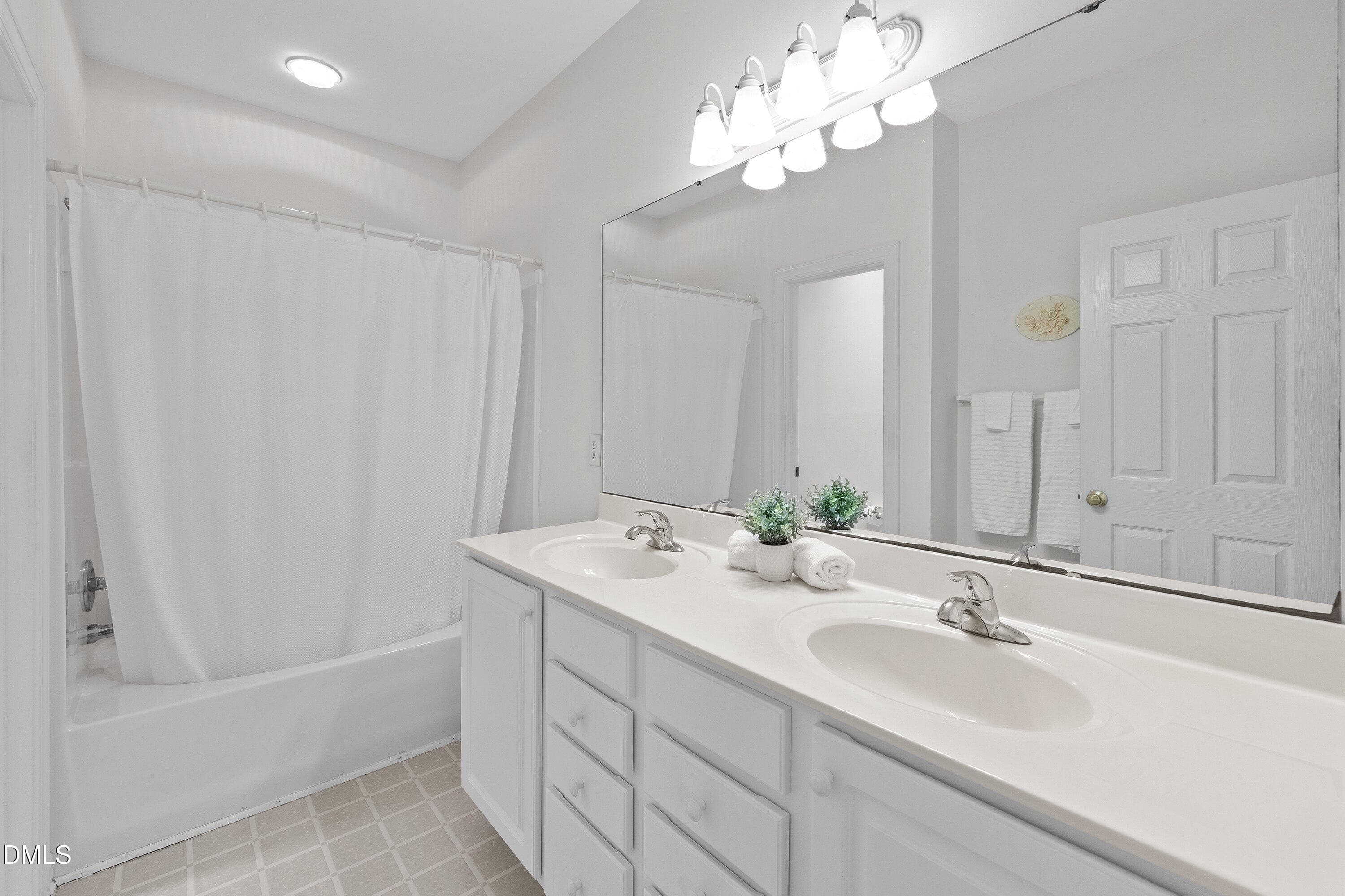 22-8735 Courage_0910 - 8735 Courage Court, Raleigh, NC 27615, Raleigh