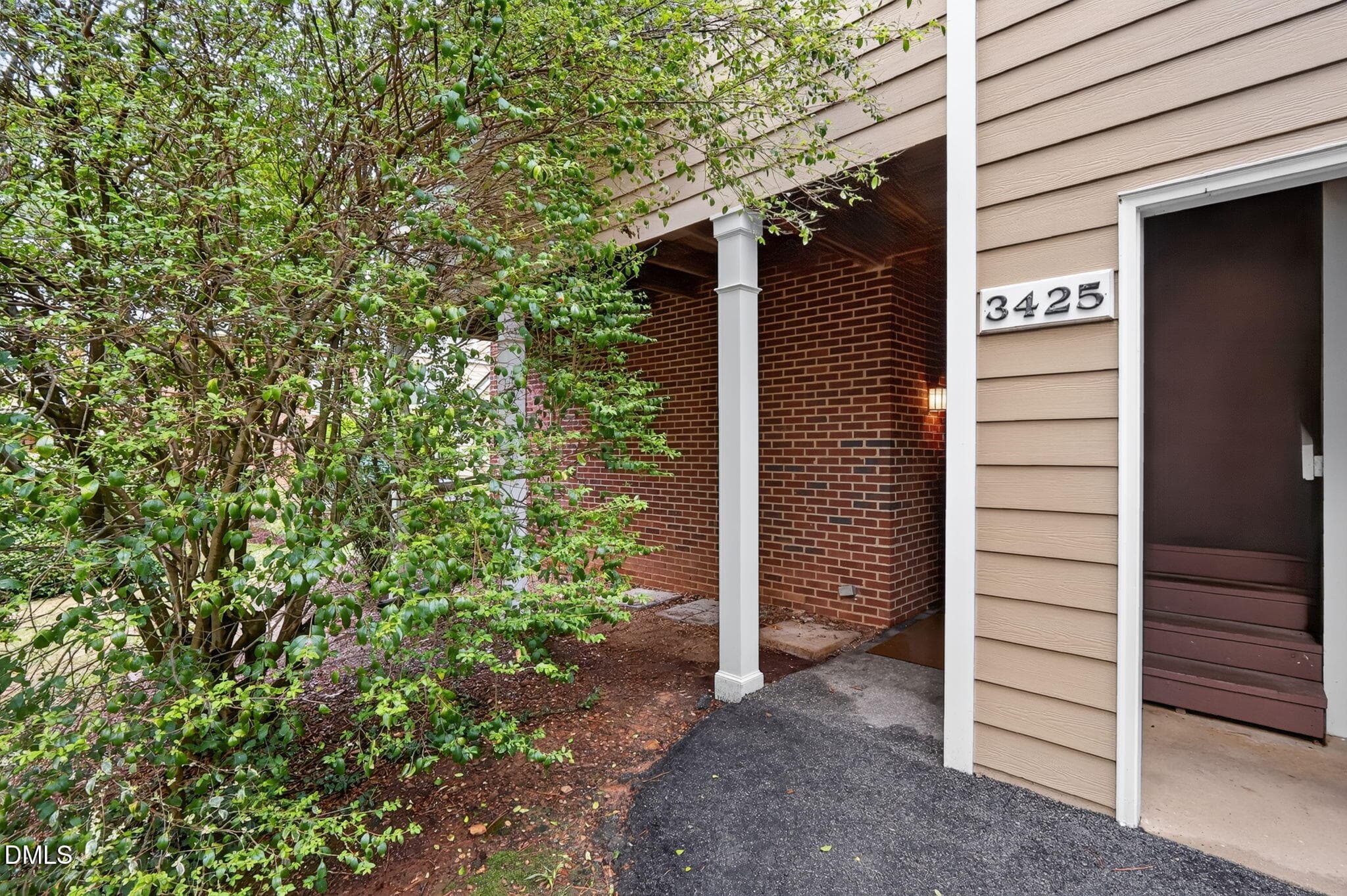 2-web-or-mls-3425-mill-run-barry-hester- - 3425 Mill Run, Raleigh, NC 27612, Raleigh