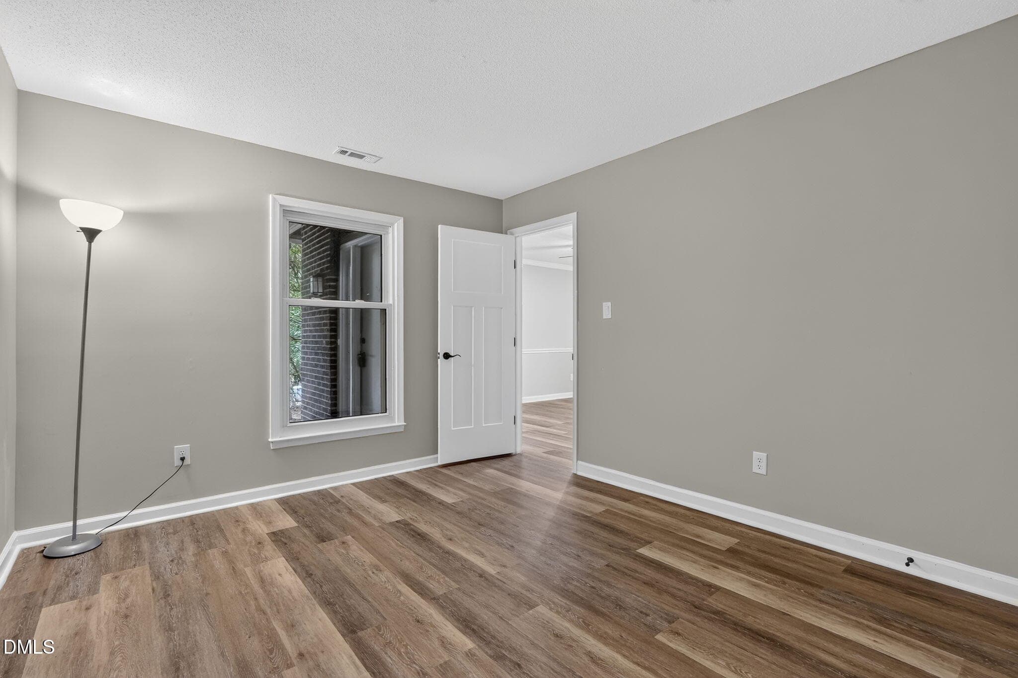 29-web-or-mls-3425-mill-run-barry-hester - 3425 Mill Run, Raleigh, NC 27612, Raleigh