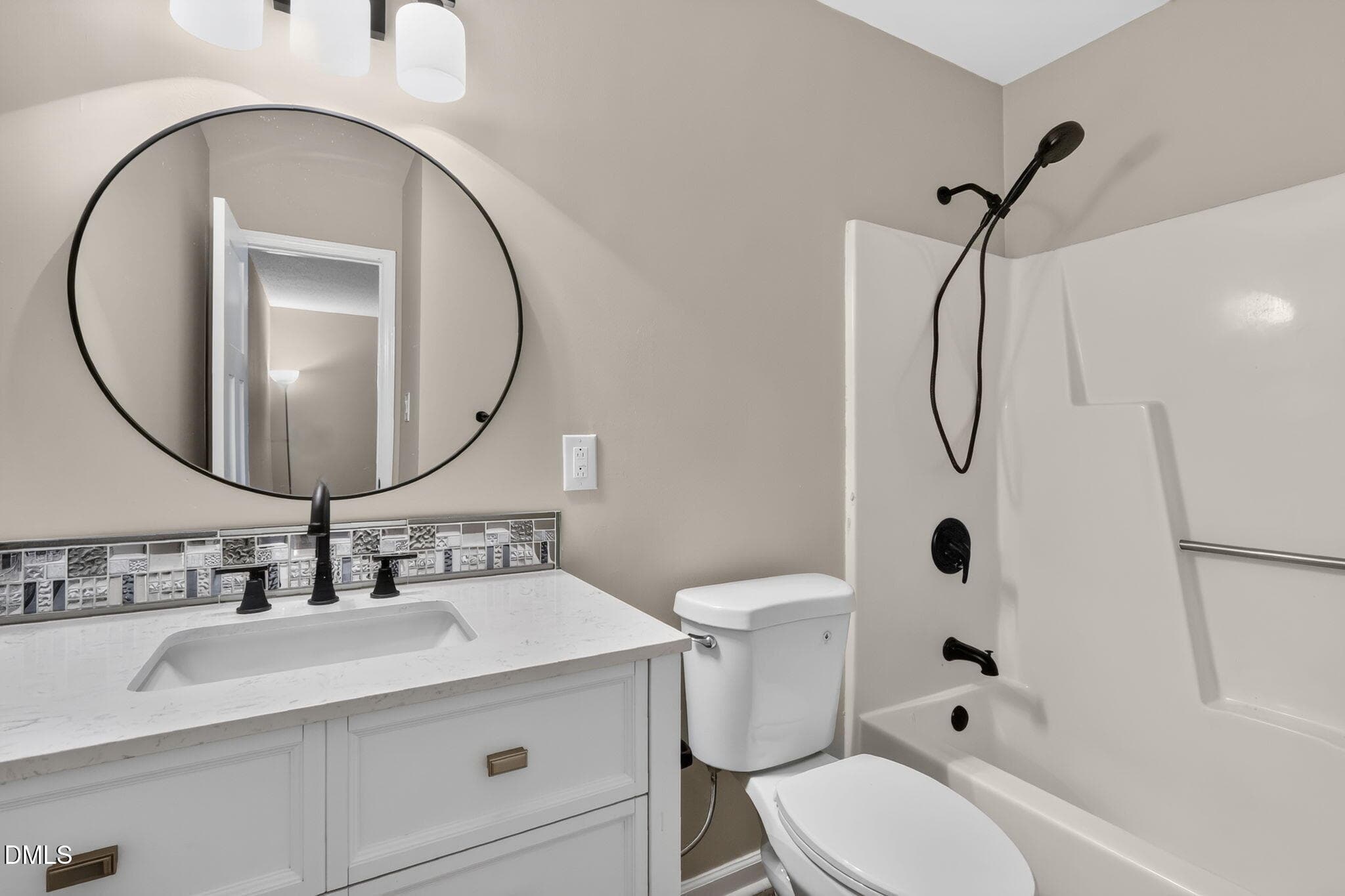 30-web-or-mls-3425-mill-run-barry-hester - 3425 Mill Run, Raleigh, NC 27612, Raleigh