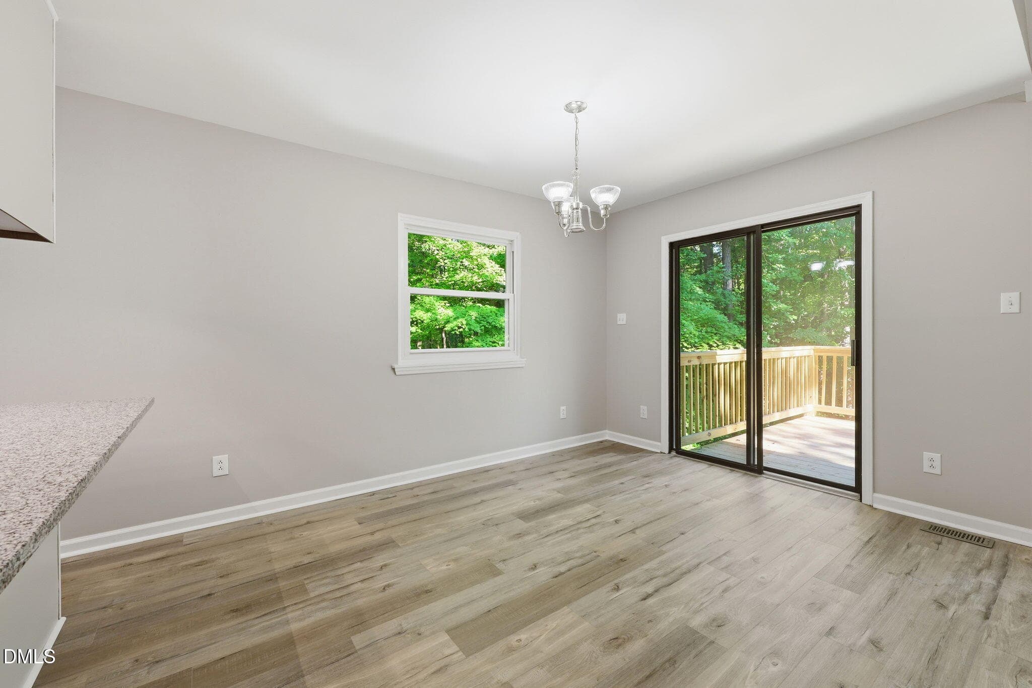 Dining area - 11129 Lakeshore Drive, Raleigh, NC 27613, Raleigh