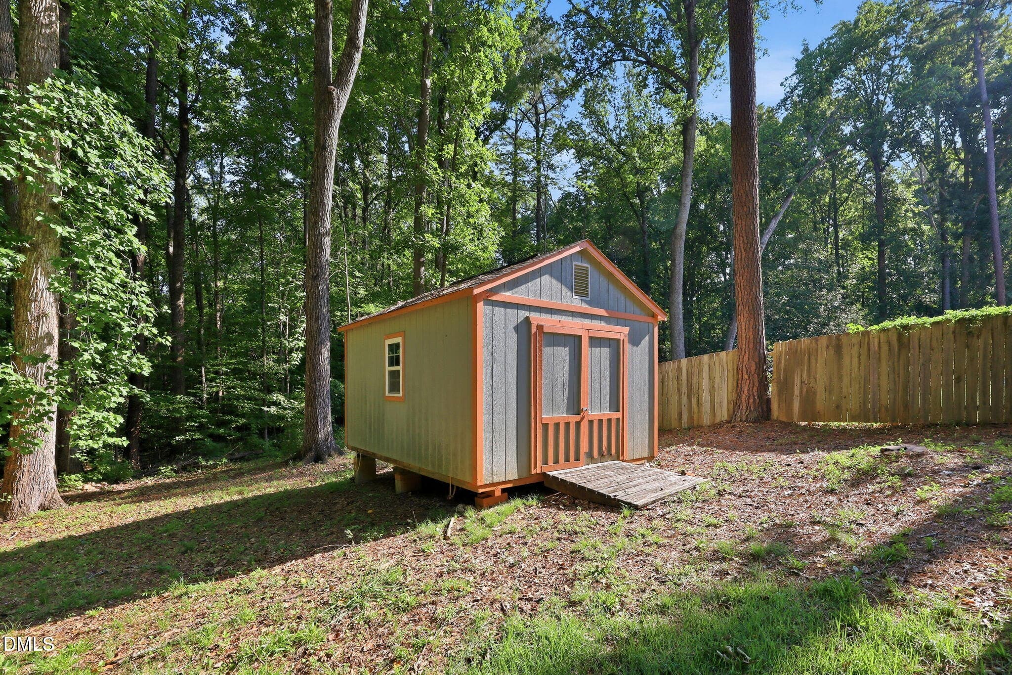 Storage shed - 11129 Lakeshore Drive, Raleigh, NC 27613, Raleigh