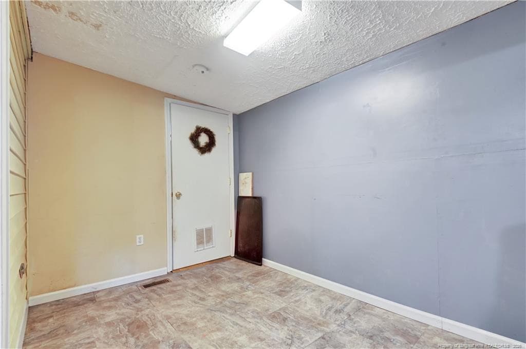 Photo 10 - 418 Anderson Road, Linden, NC 28356