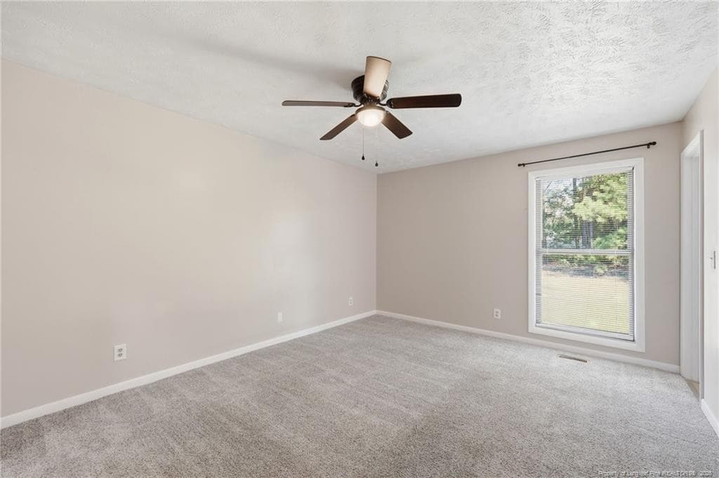 Photo 25 - 6866 Kingsgate Drive, Fayetteville, NC 28314, Fayetteville
