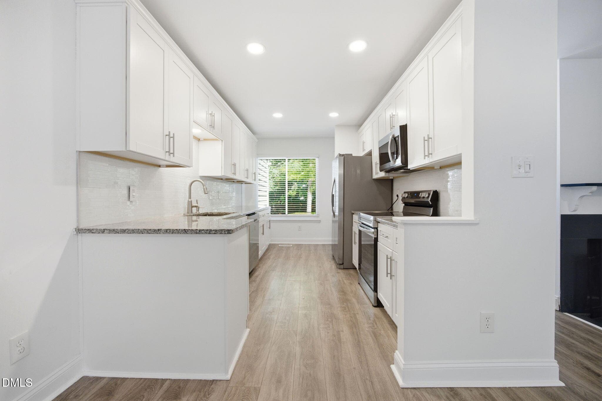 53-web-or-mls-IMG_7408_edit - 5703 Willowbrook Drive, Raleigh, NC 27609, Raleigh