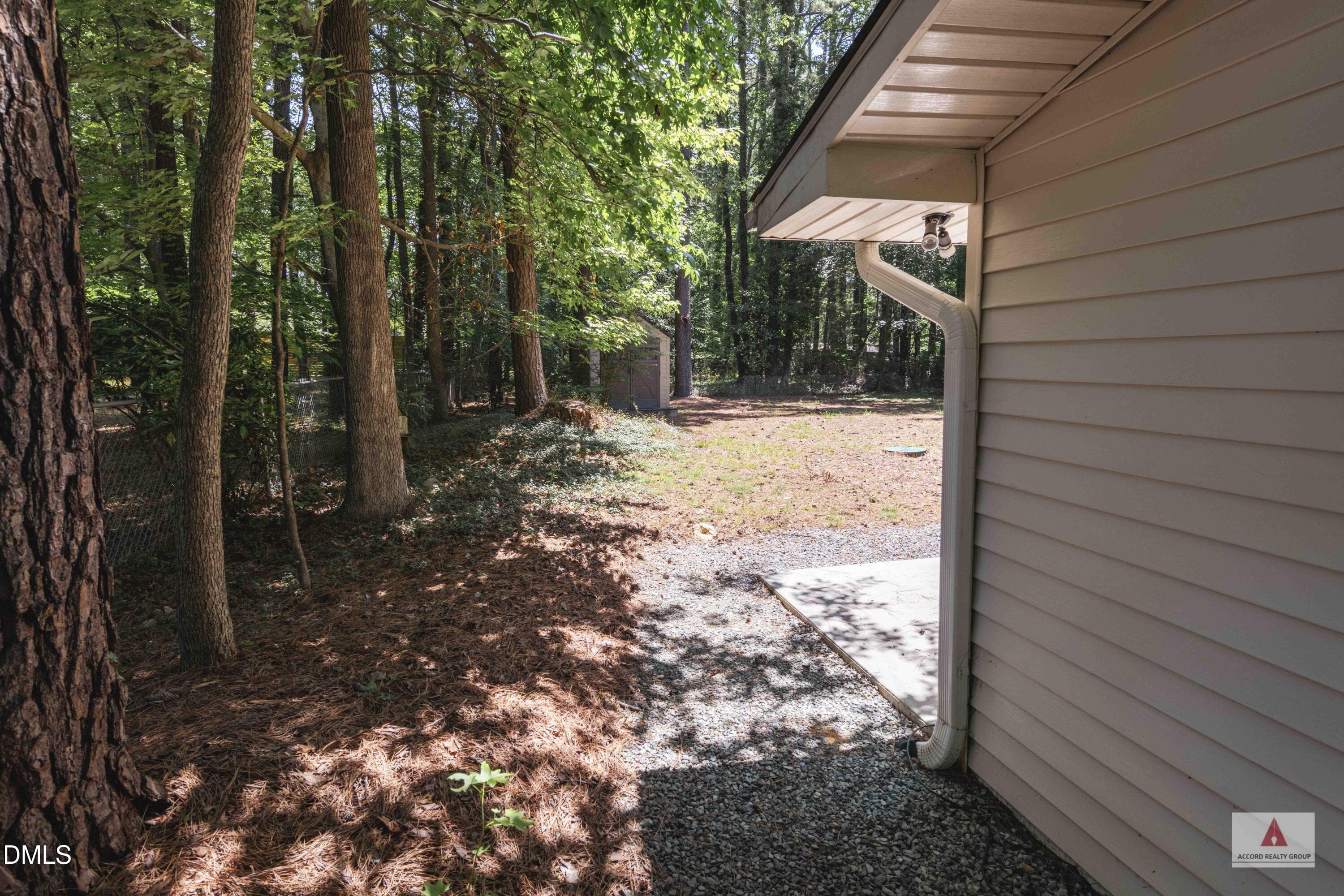 4 ww side yard - 4 Winterberry Way, Chapel Hill, NC 27516, Chapel Hill