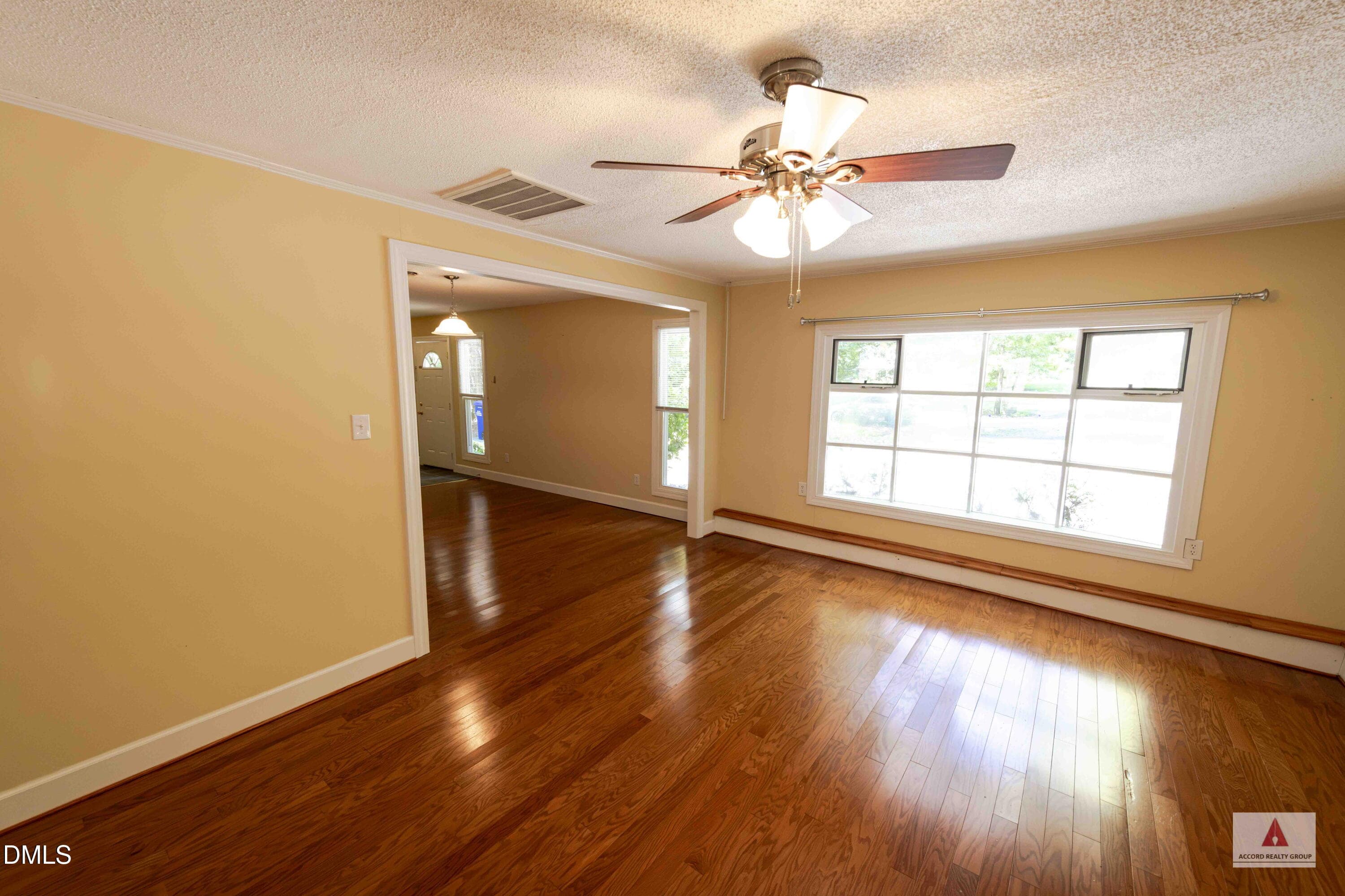 4 ww living rm 4 - 4 Winterberry Way, Chapel Hill, NC 27516, Chapel Hill