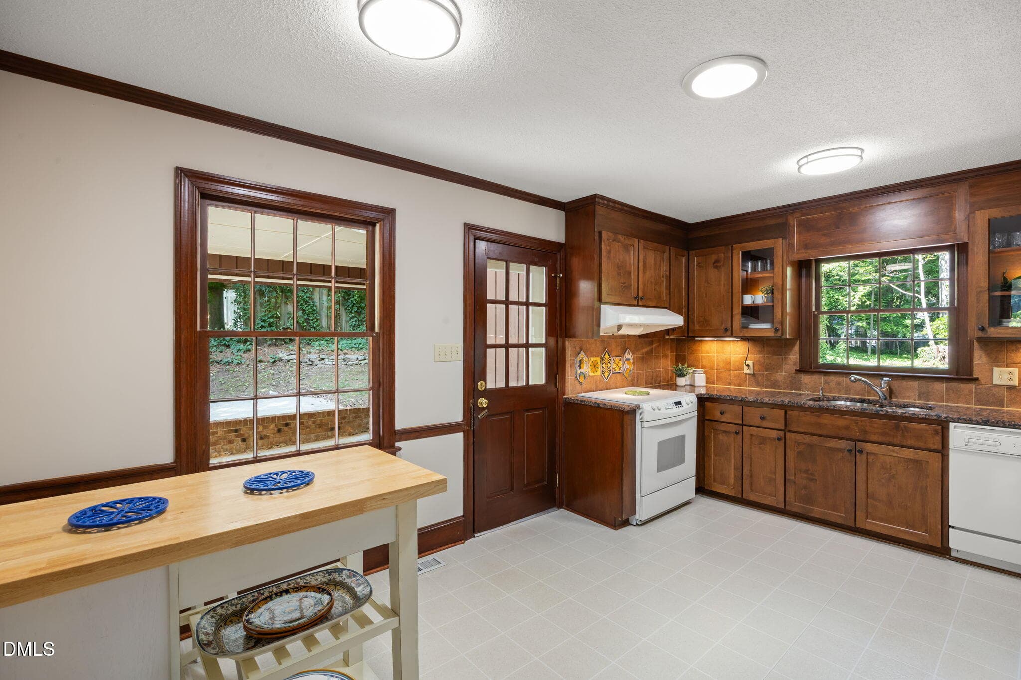 23-web-or-mls-484A8409 - 6813 Jean Drive, Raleigh, NC 27612, Raleigh