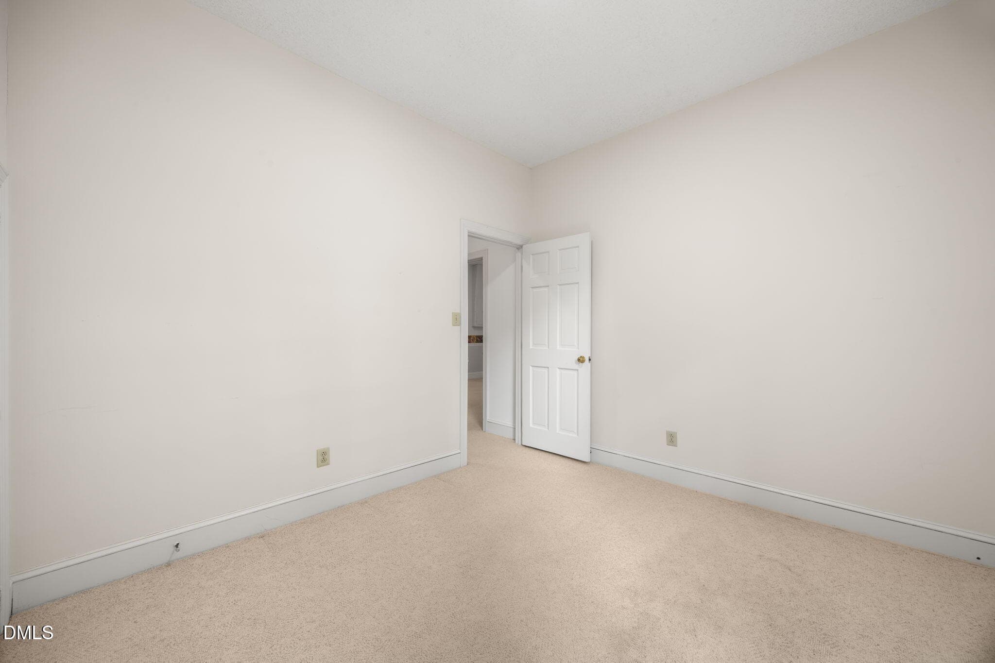 33-web-or-mls-484A8494 - 6813 Jean Drive, Raleigh, NC 27612, Raleigh
