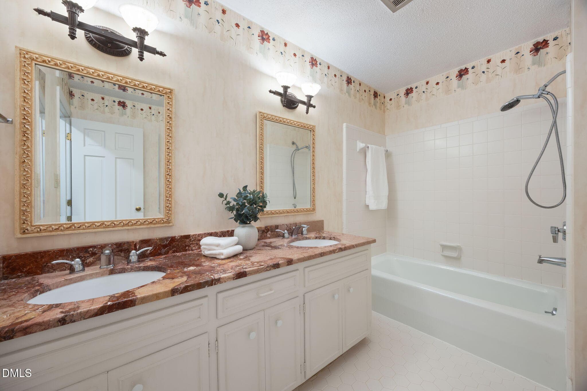 41-web-or-mls-484A8534 - 6813 Jean Drive, Raleigh, NC 27612, Raleigh