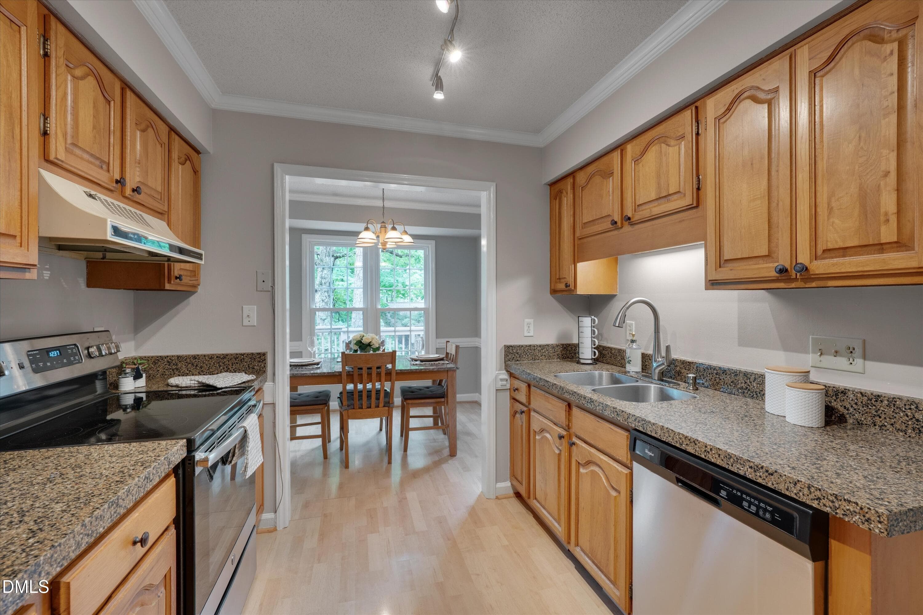 12-4600 Hamptonshire Drive-12 - 4600 Hamptonshire Drive, Raleigh, NC 27613, Raleigh