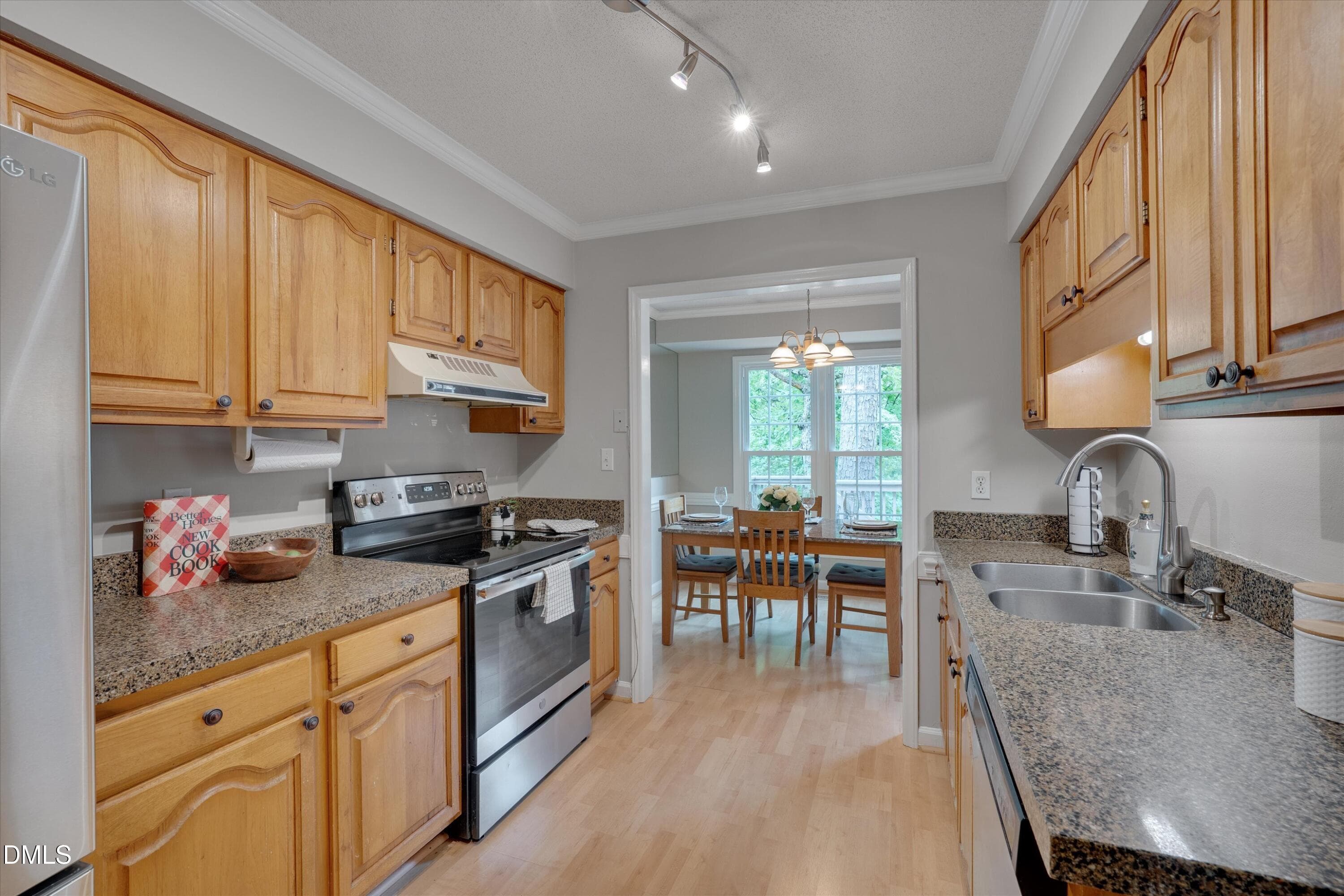 13-4600 Hamptonshire Drive-13 - 4600 Hamptonshire Drive, Raleigh, NC 27613, Raleigh