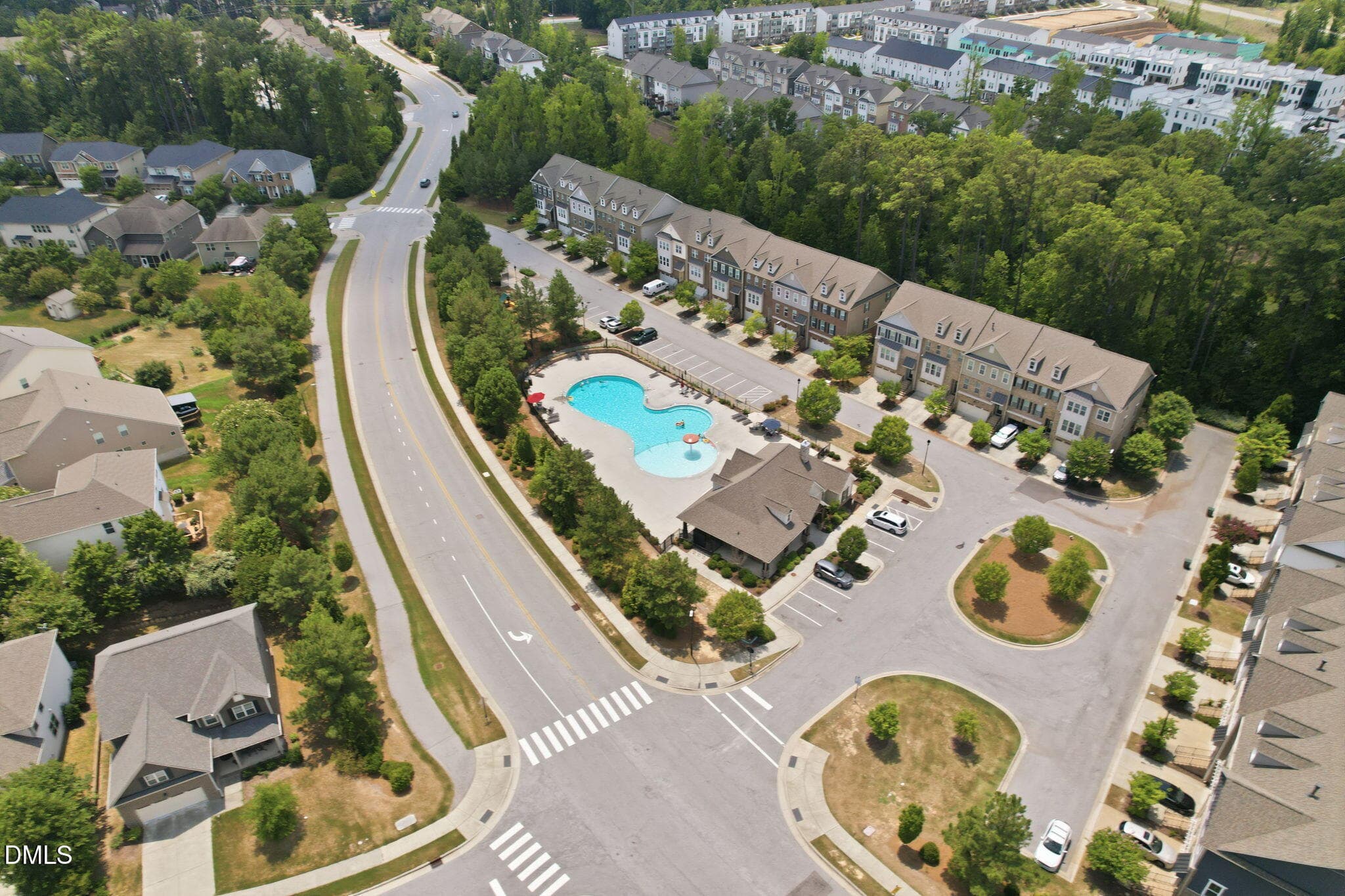 Swimming Pool - Fryars Gate - 3217 Kempthorne Road, Cary, NC 27519, Cary