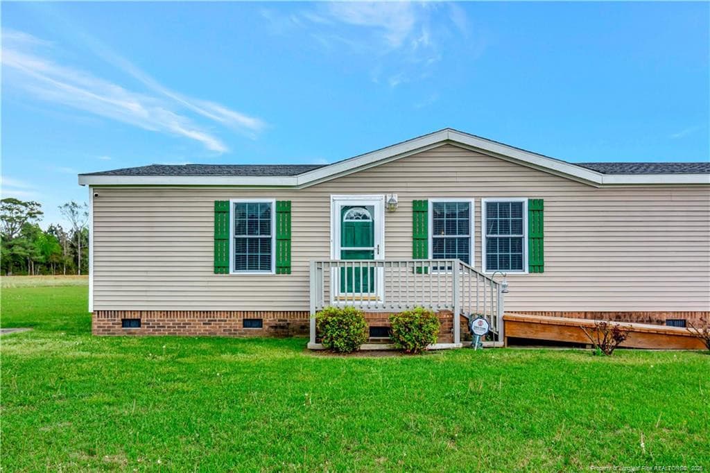 Photo 3 - 387 Bourbon Street, Lumberton, NC 28358