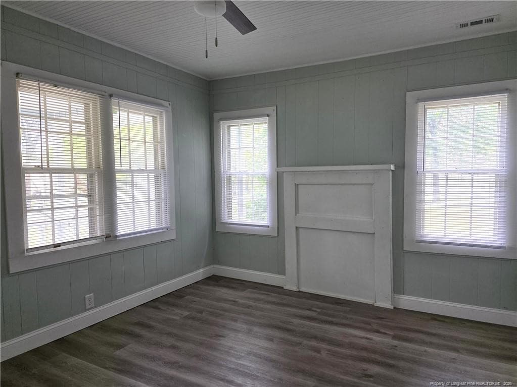 Photo 5 - 207 Triangle Place, Fayetteville, NC 28312, Fayetteville