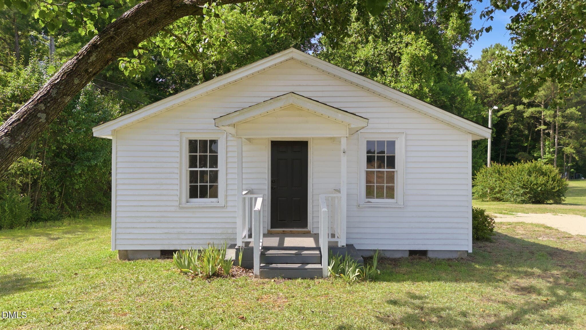 3203 - 895 Stewart Road, Four Oaks, NC 27524