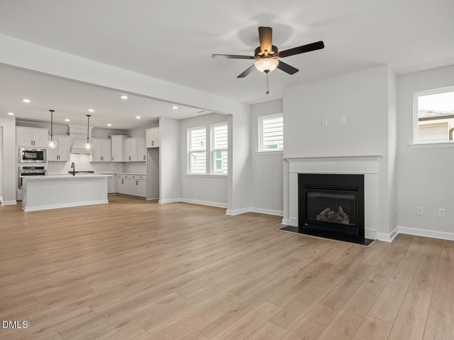 16_InteriorImage_snm-041-mls-12 - 712 Dragonfly Pond Way, Wake Forest, NC 27587