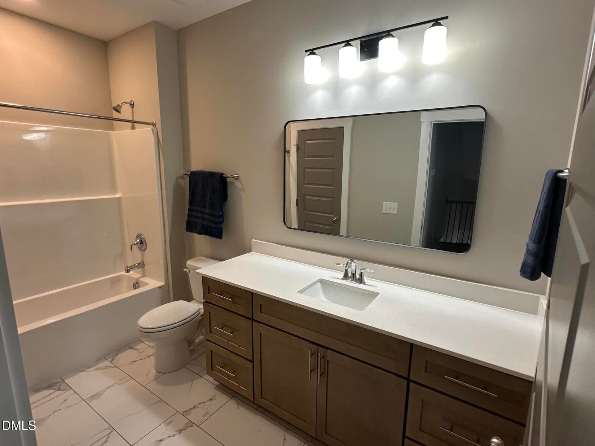 upstairs bathroom - 152 S Allen Road, Wake Forest, NC 27587