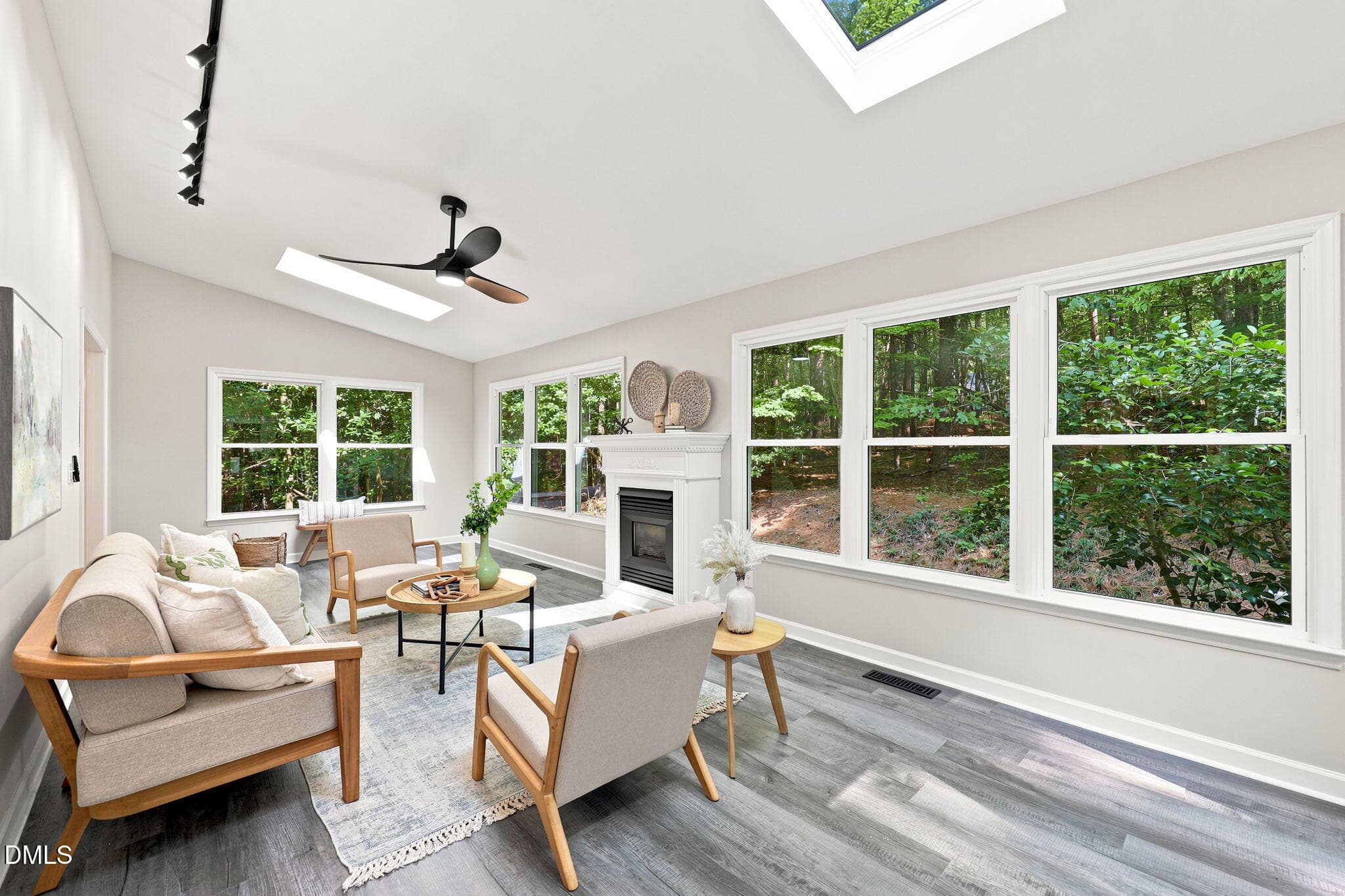 33-web-or-mls-IMG_8008 - 6329 Deerview Drive, Raleigh, NC 27606, Raleigh