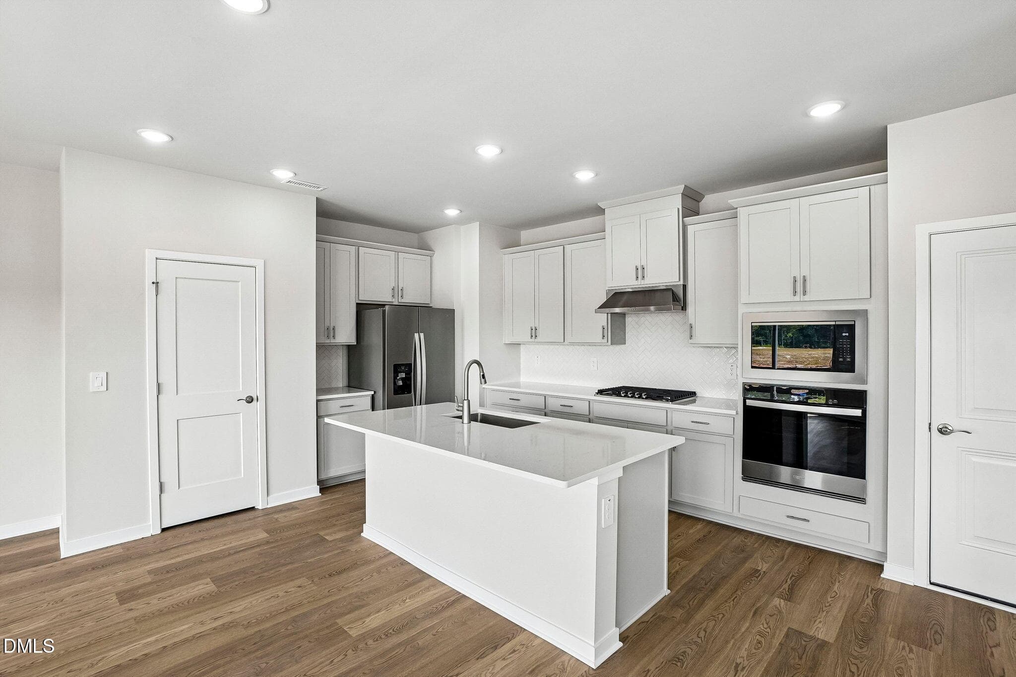 13-web-or-mls-Raleigh - Country Lane ser - 168 N Field Sparrow Way, Clayton, NC 27520, Clayton