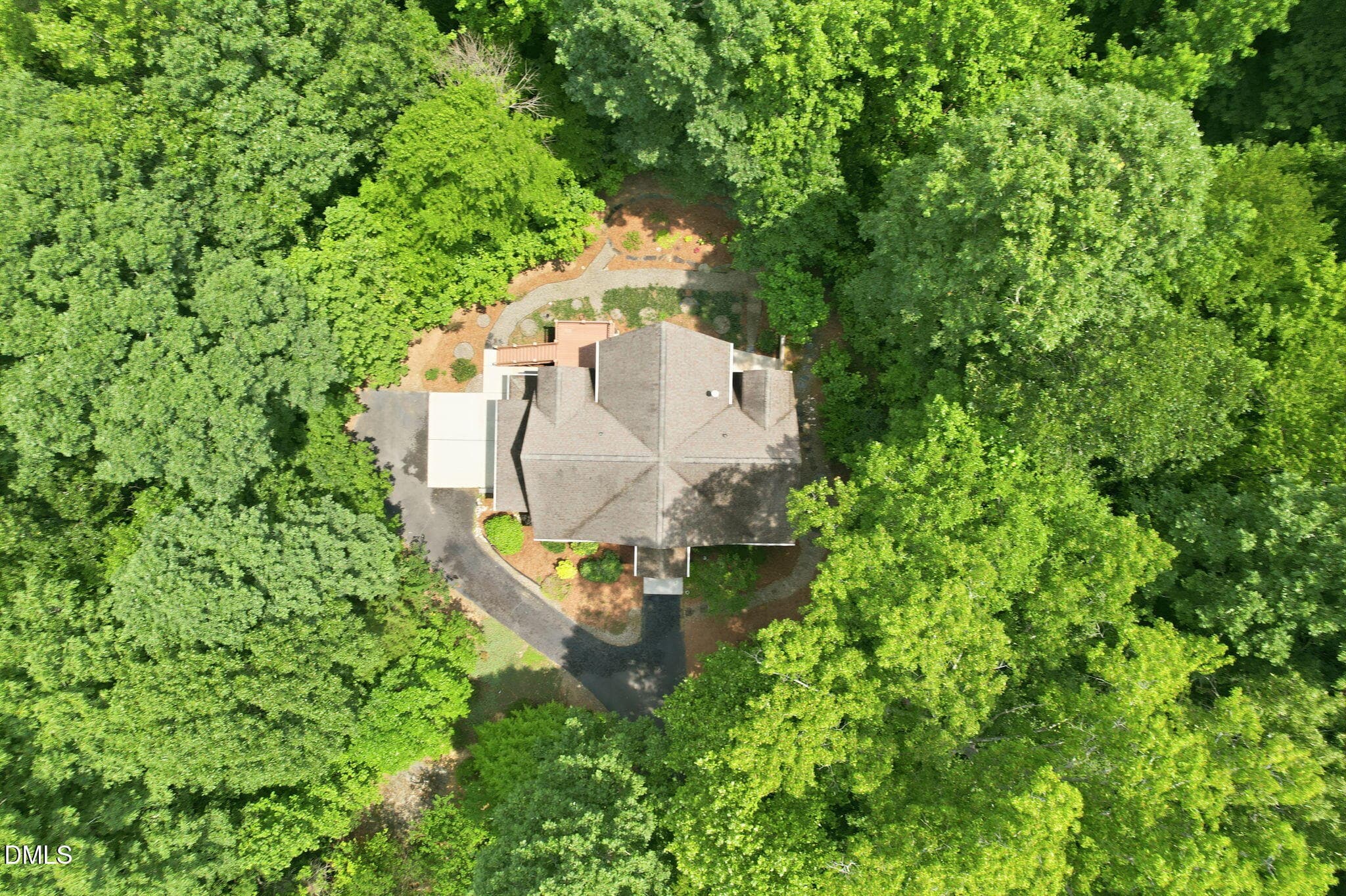 4-web-or-mls-DJI_0898 - 1001 Reaves Drive, Chapel Hill, NC 27516, Chapel Hill