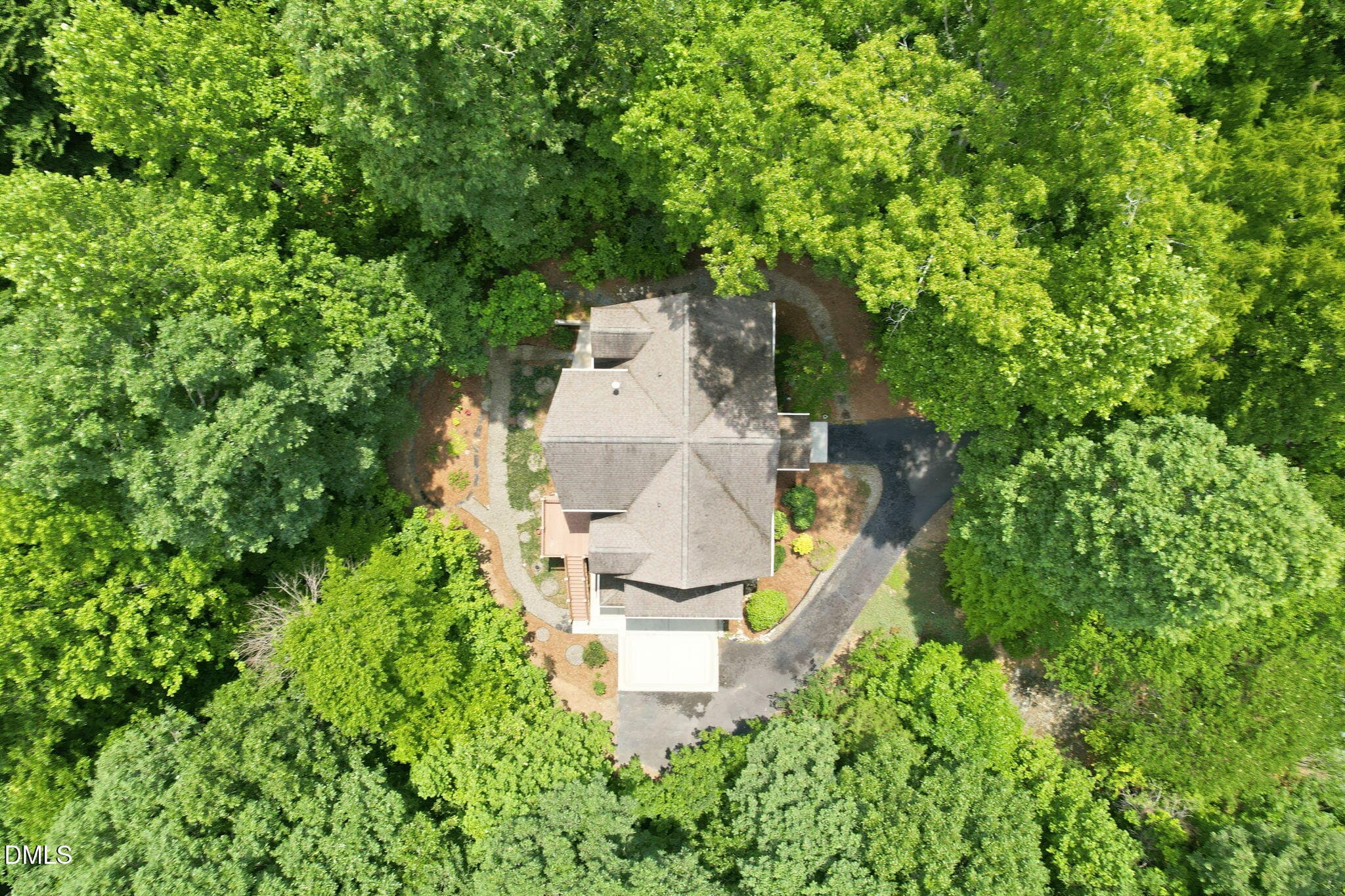 5-web-or-mls-DJI_0899 - 1001 Reaves Drive, Chapel Hill, NC 27516, Chapel Hill