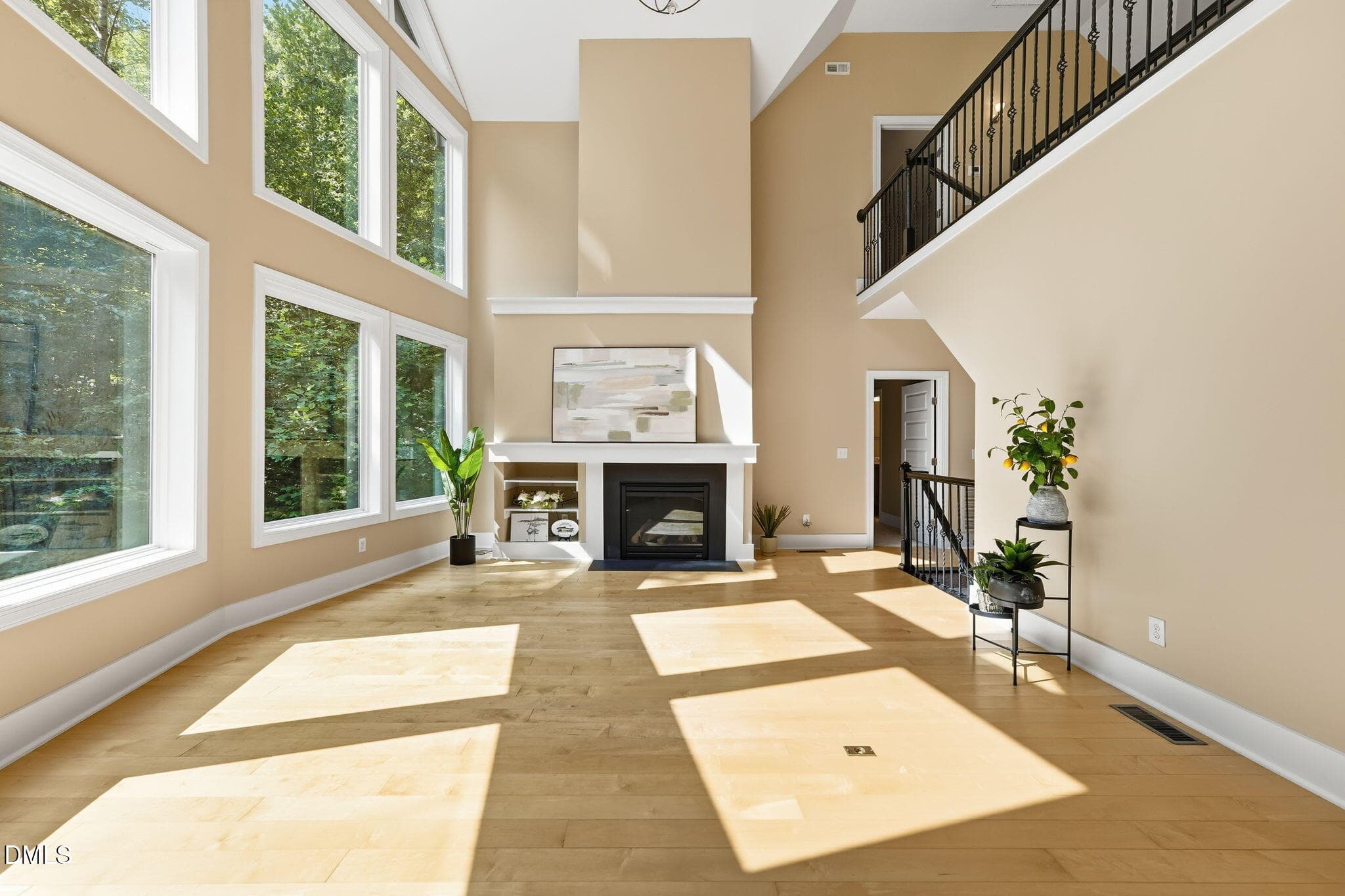 18-web-or-mls-DSC05181 - 1001 Reaves Drive, Chapel Hill, NC 27516, Chapel Hill