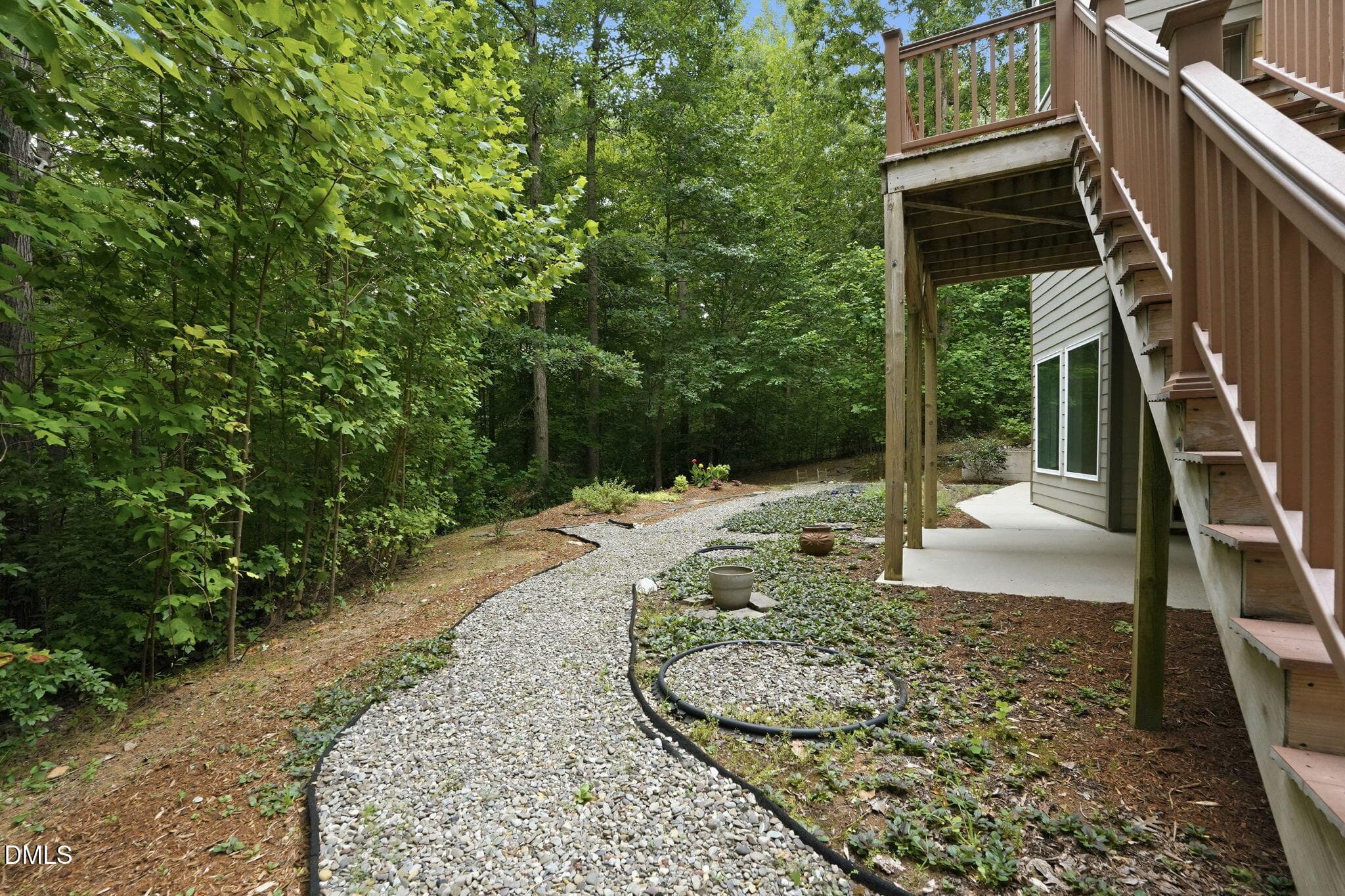 50-web-or-mls-DSC05604 - 1001 Reaves Drive, Chapel Hill, NC 27516, Chapel Hill