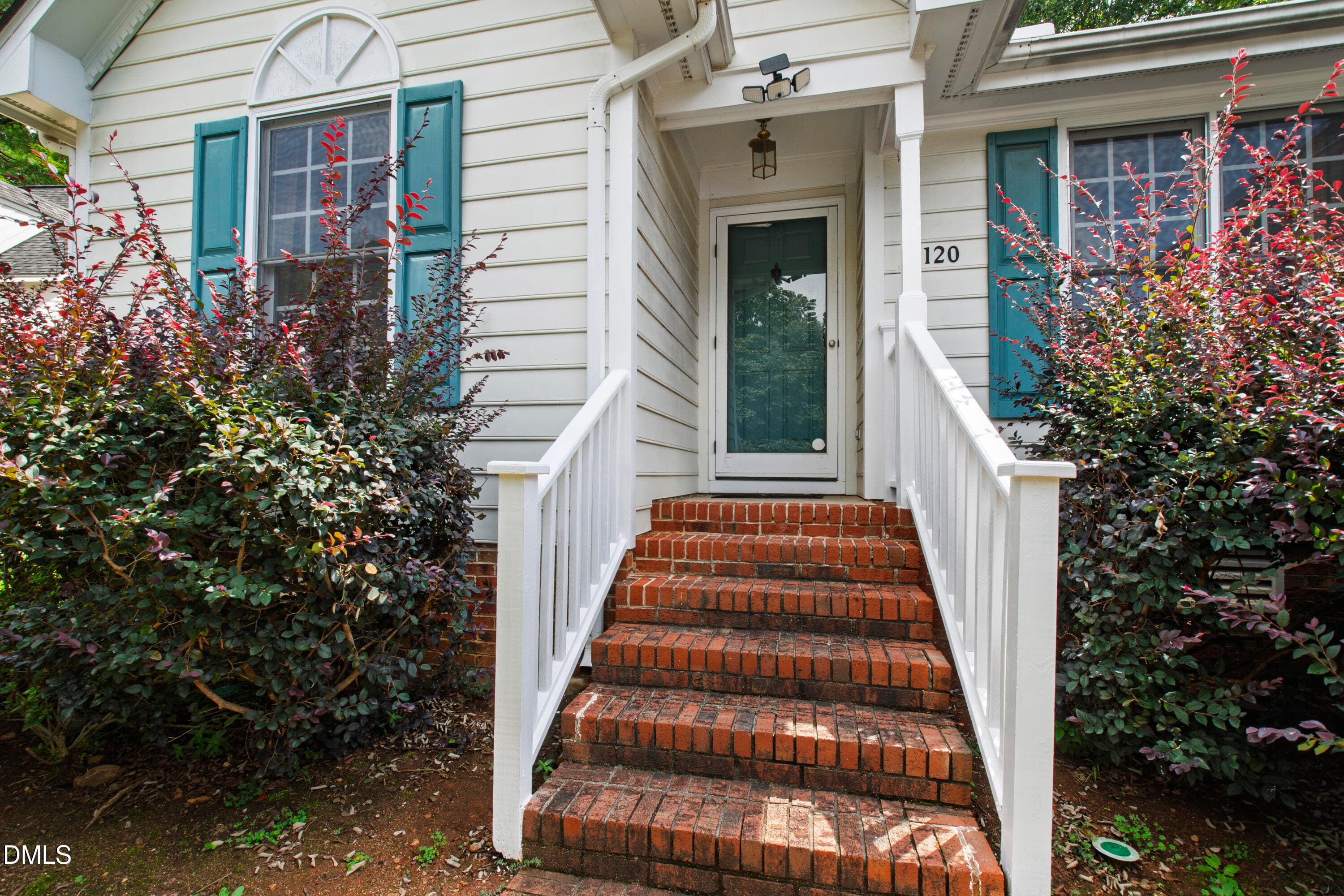 Longwood (82) - 2120 Longwood Drive, Raleigh, NC 27612, Raleigh