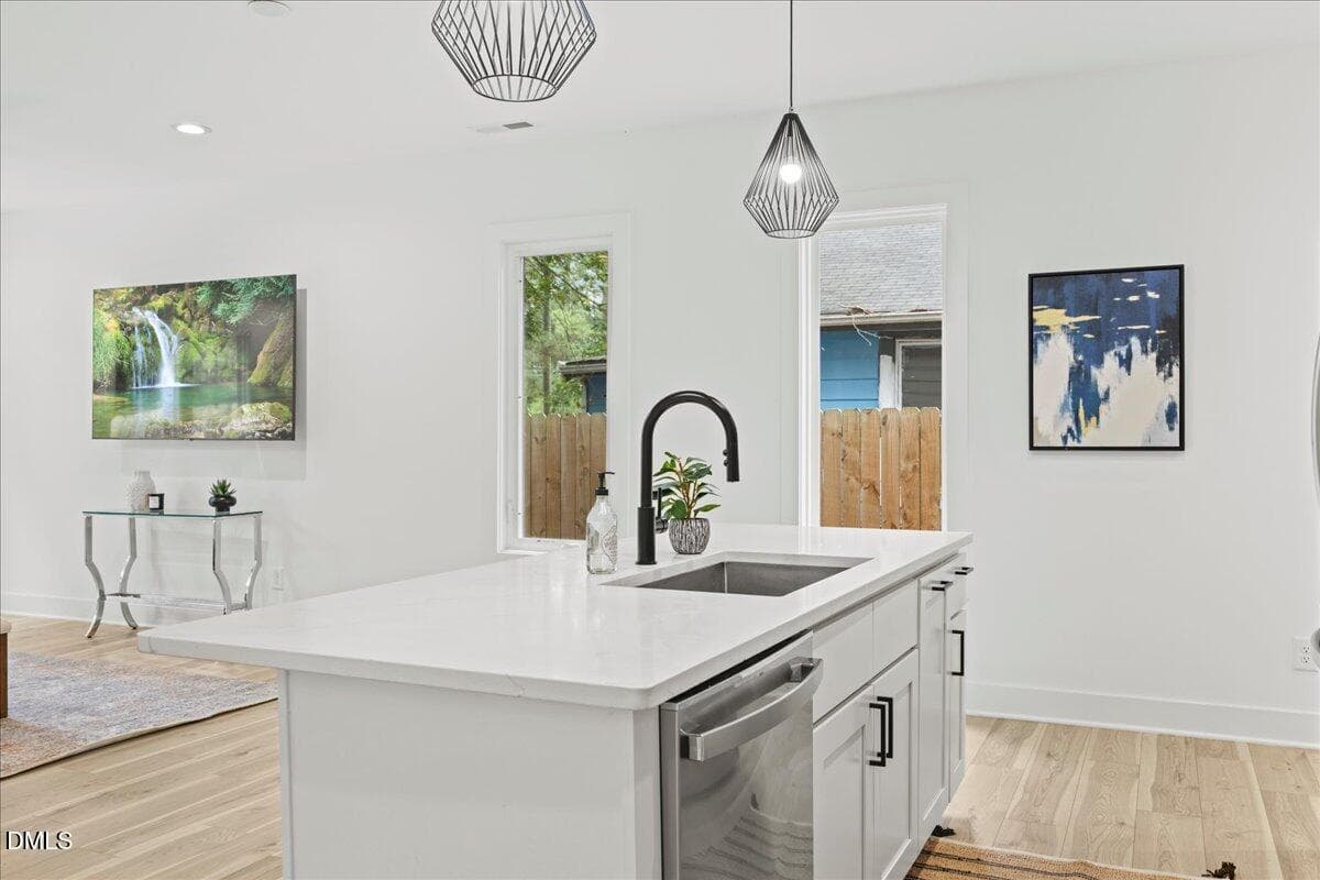 10-2A1A2910 - 829 Cumberland Street, Raleigh, NC 27610, Raleigh