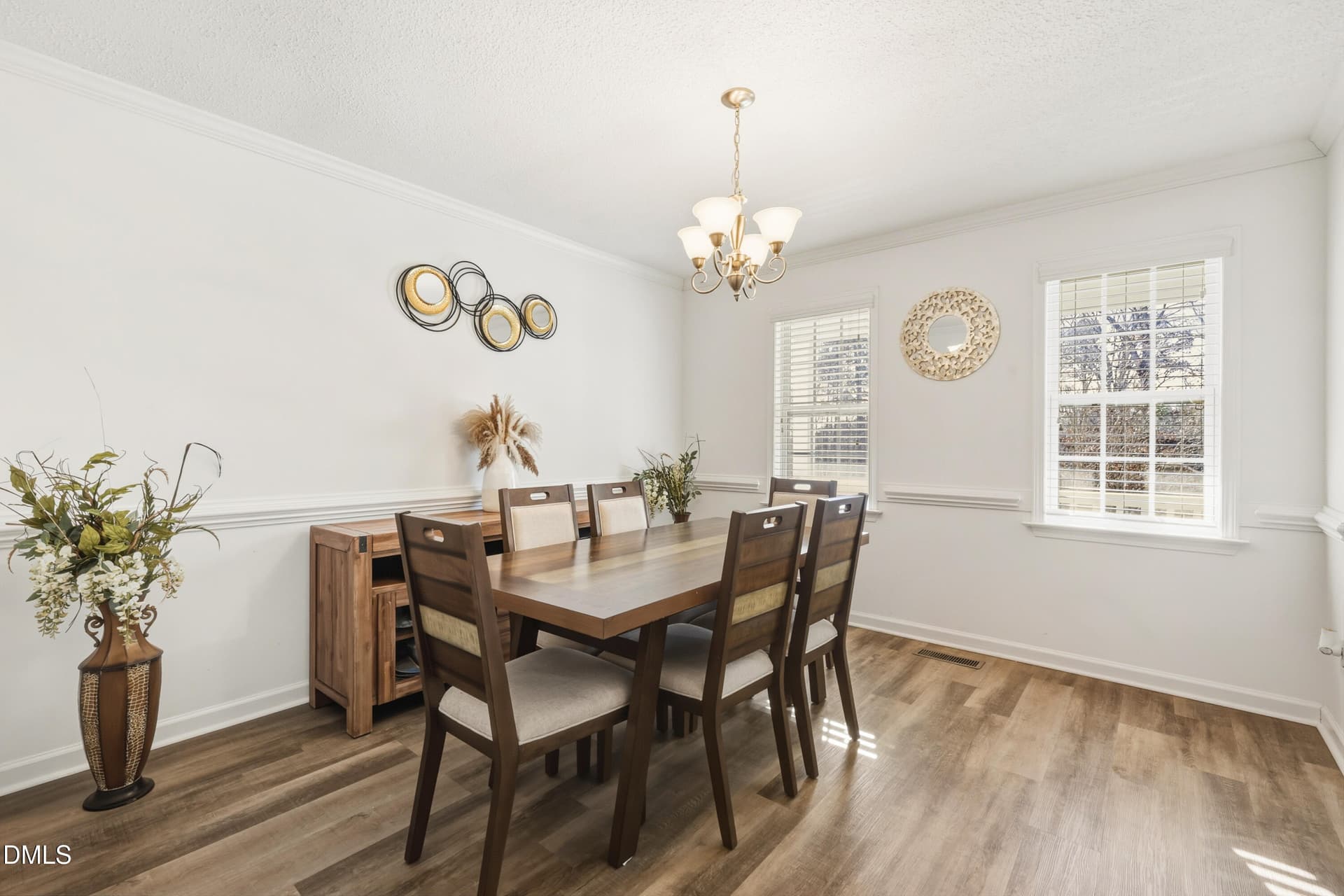 Dining Area - 423 Kinsman Court, Fuquay Varina, NC 27526