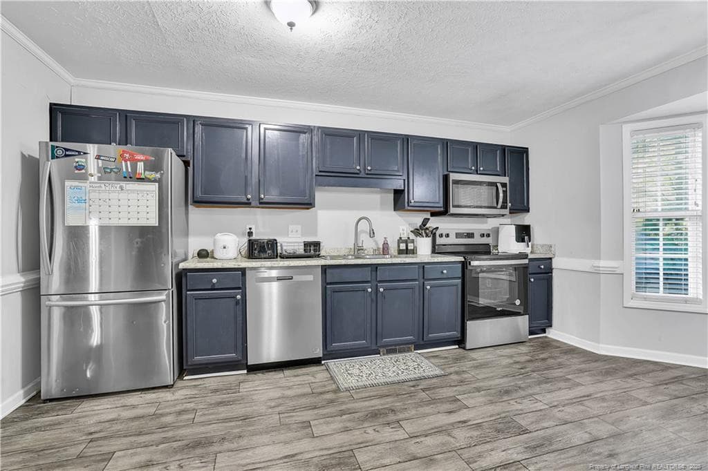 Photo 16 - 408 Chester Lake Place, Fayetteville, NC 28301, Fayetteville