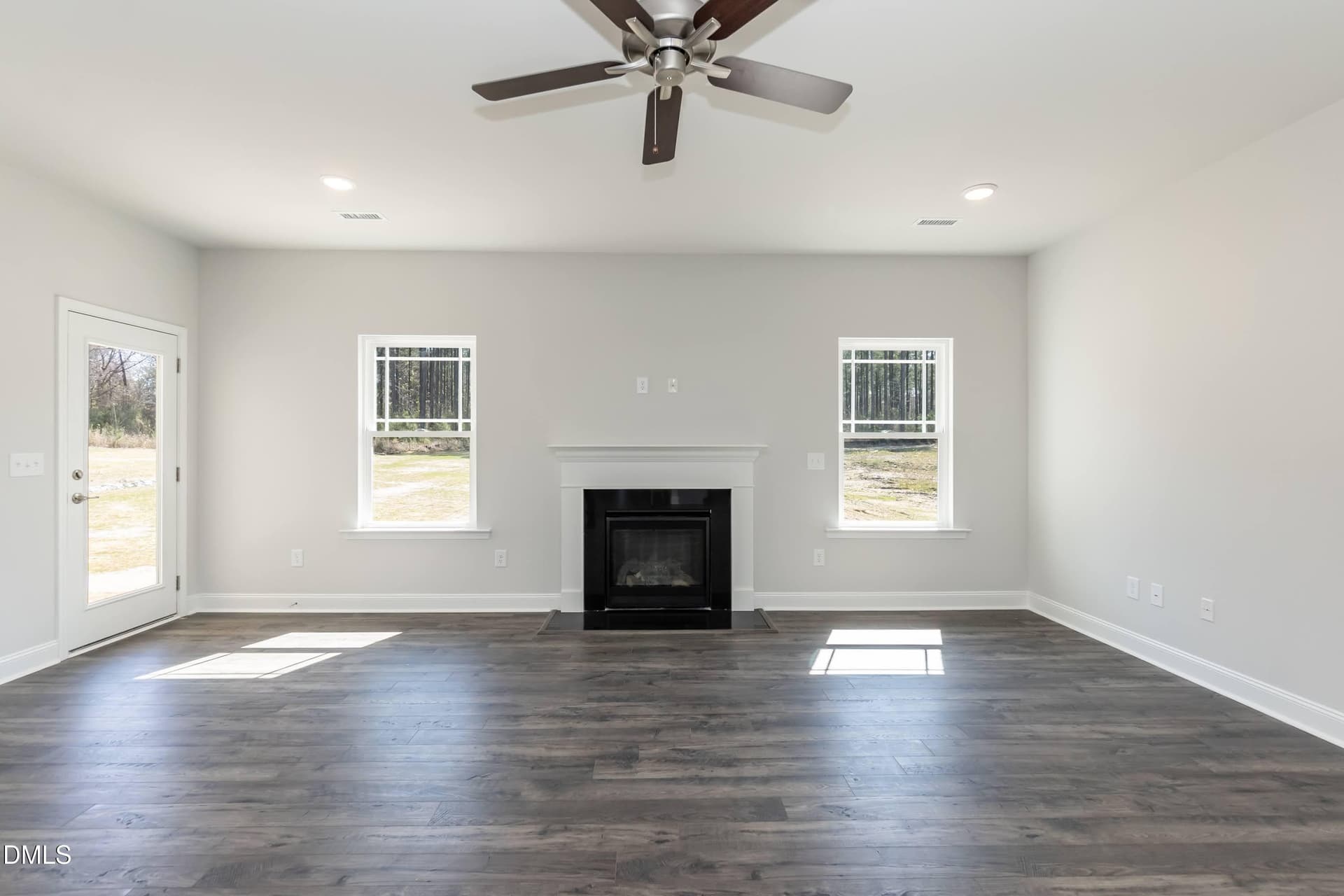 Living 02 - 260 Hidden Pines Drive, Cameron, NC 28326