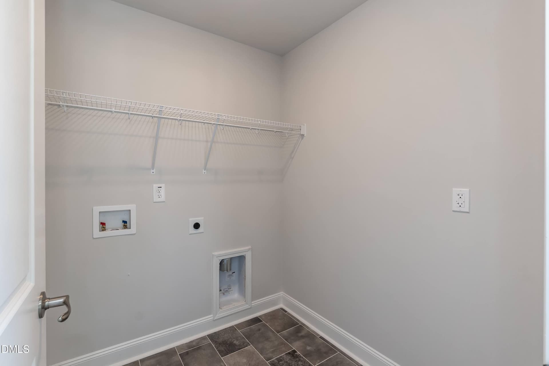 Laundry 01 - 260 Hidden Pines Drive, Cameron, NC 28326