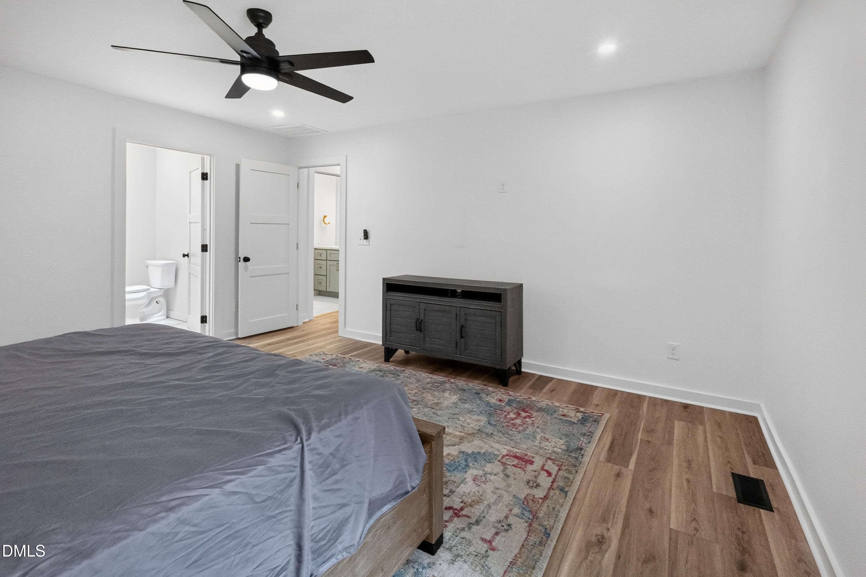 7I3A9252 - 7026 Robbie Drive, Raleigh, NC 27607, Raleigh